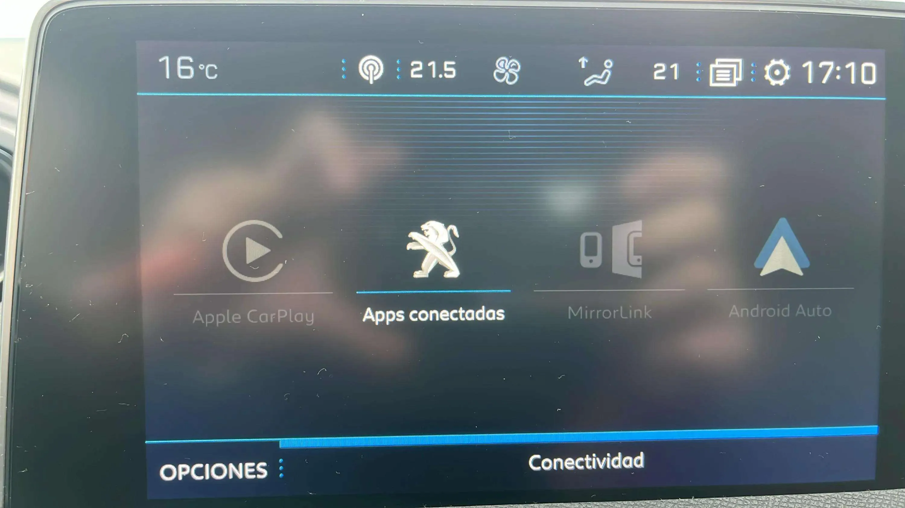 Peugeot 5008 Allure 1.2L PureTech - foto 18
