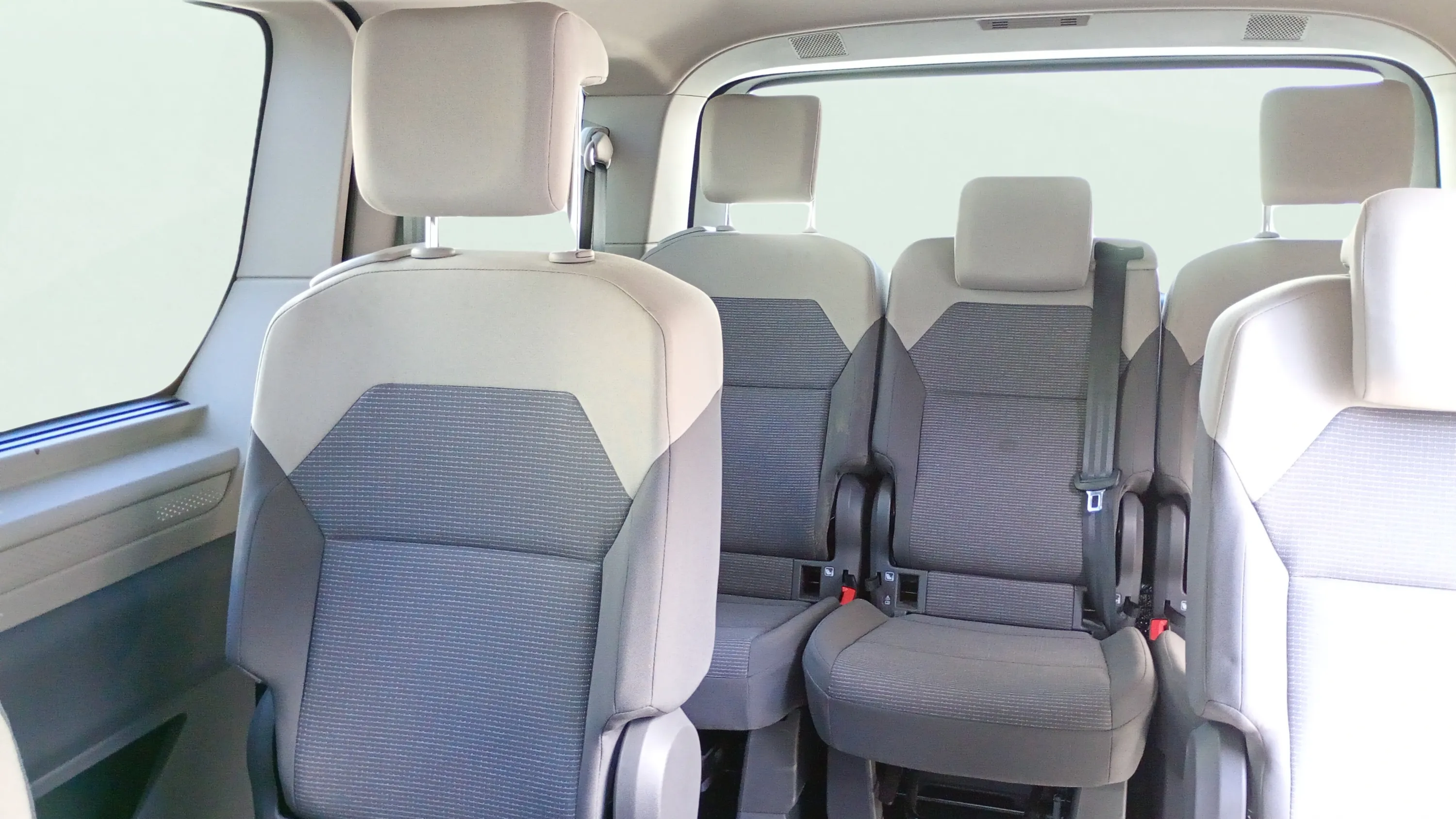 Volkswagen Multivan PHEV 1.4 TSI DSG B.corta - foto 12