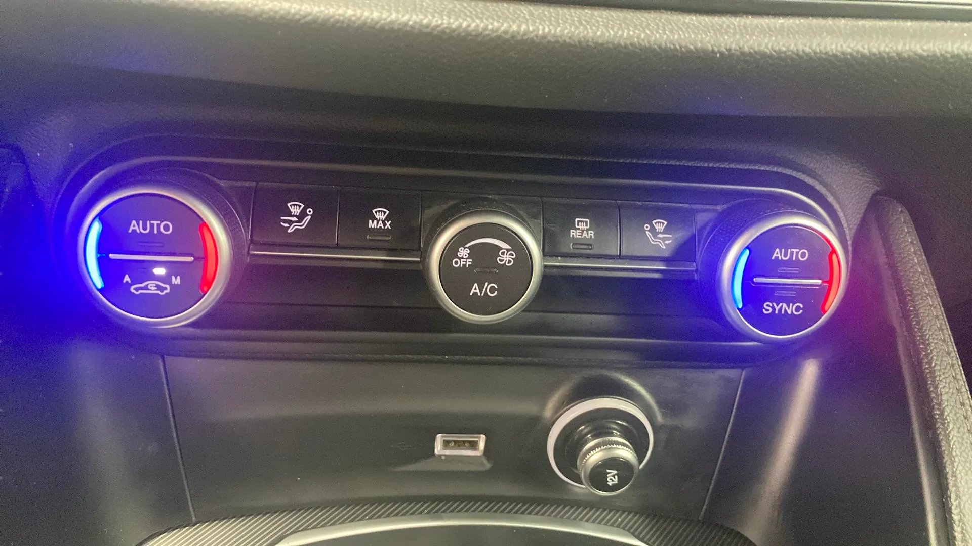 Alfa Romeo Stelvio 2.2 Diesel Sprint AWD - foto 16