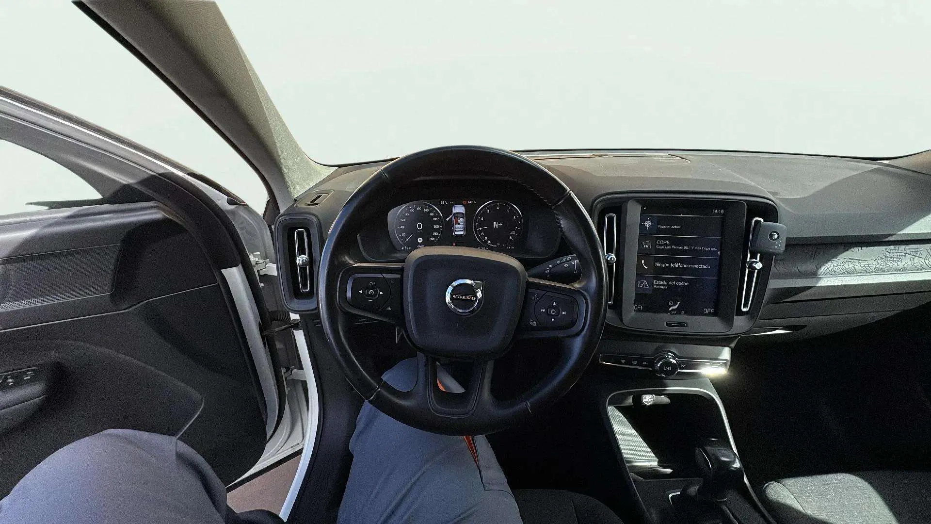 Volvo XC40 1.5 T3 Inscription - foto 12