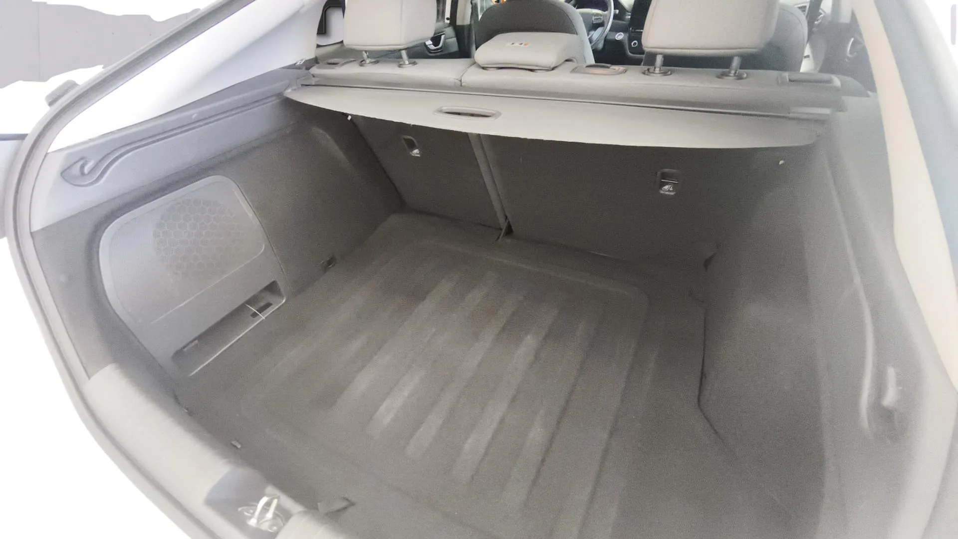 Hyundai Ioniq 1.6 GDI HEV Klass DT - foto 18