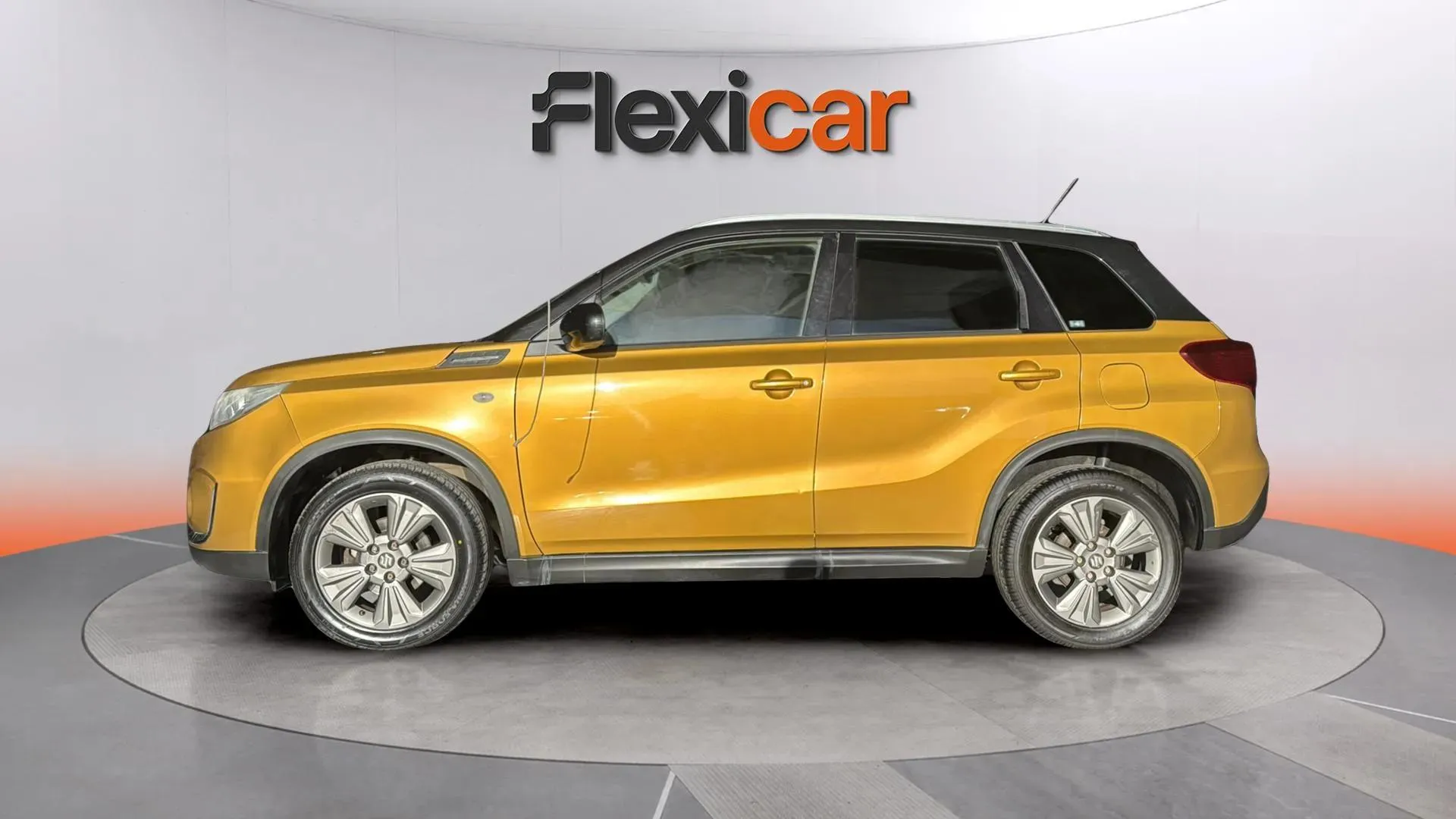 Suzuki Vitara 1.4 T GLE - foto 4