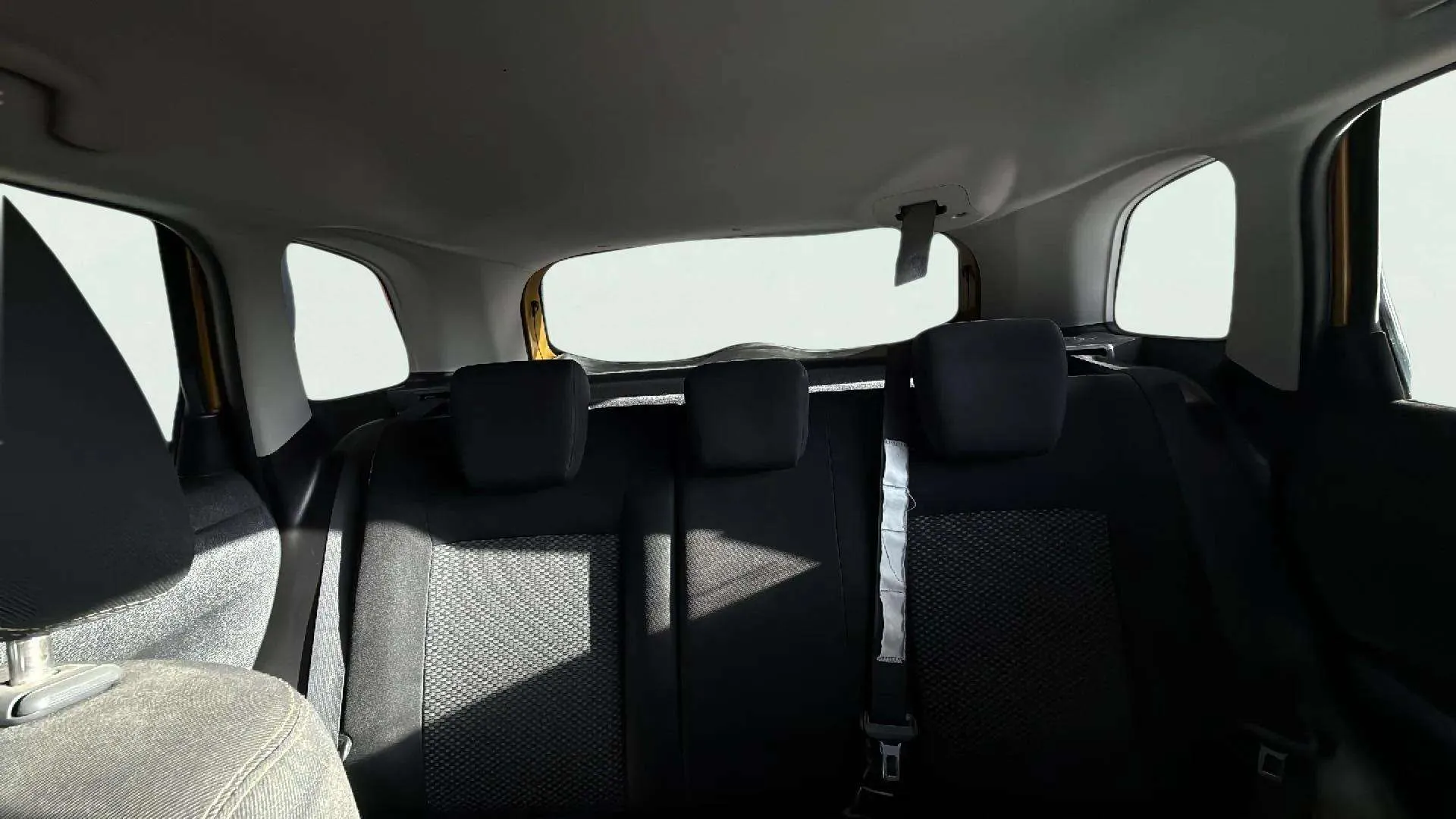 Suzuki Vitara 1.4 T GLE - foto 14