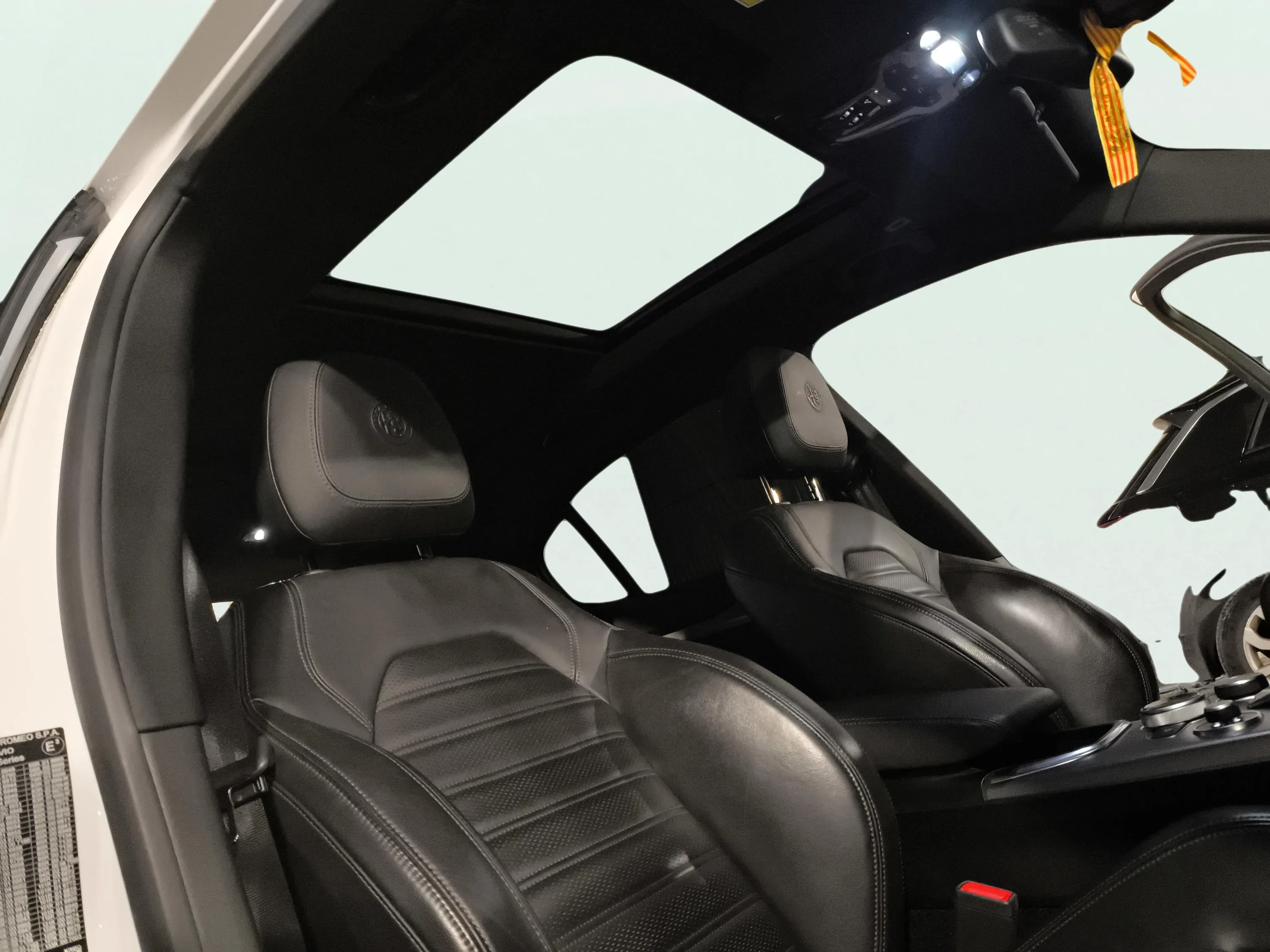 Alfa Romeo Stelvio 2.2 Diésel Veloce Q4 - foto 13