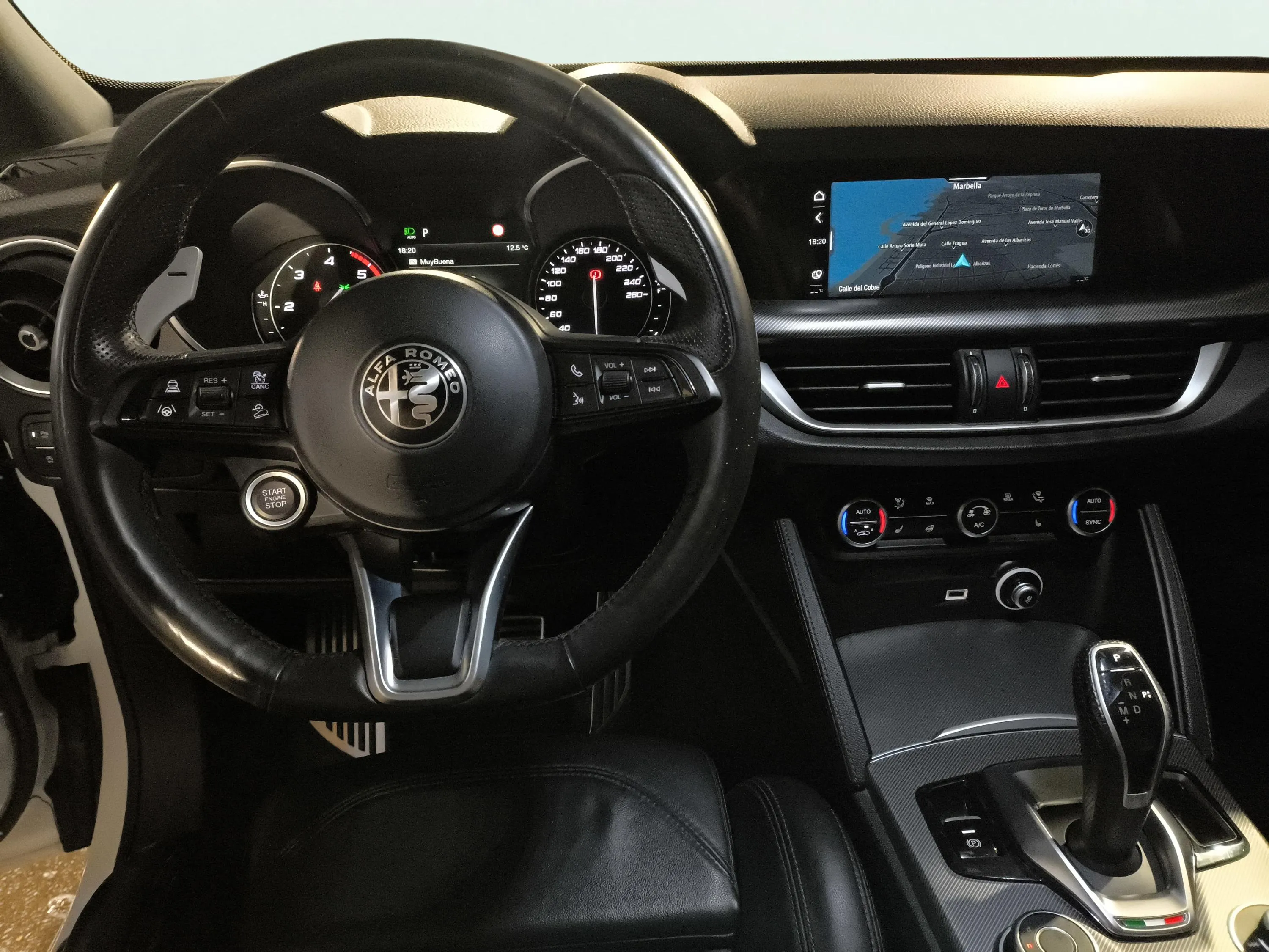 Alfa Romeo Stelvio 2.2 Diésel Veloce Q4 - foto 9