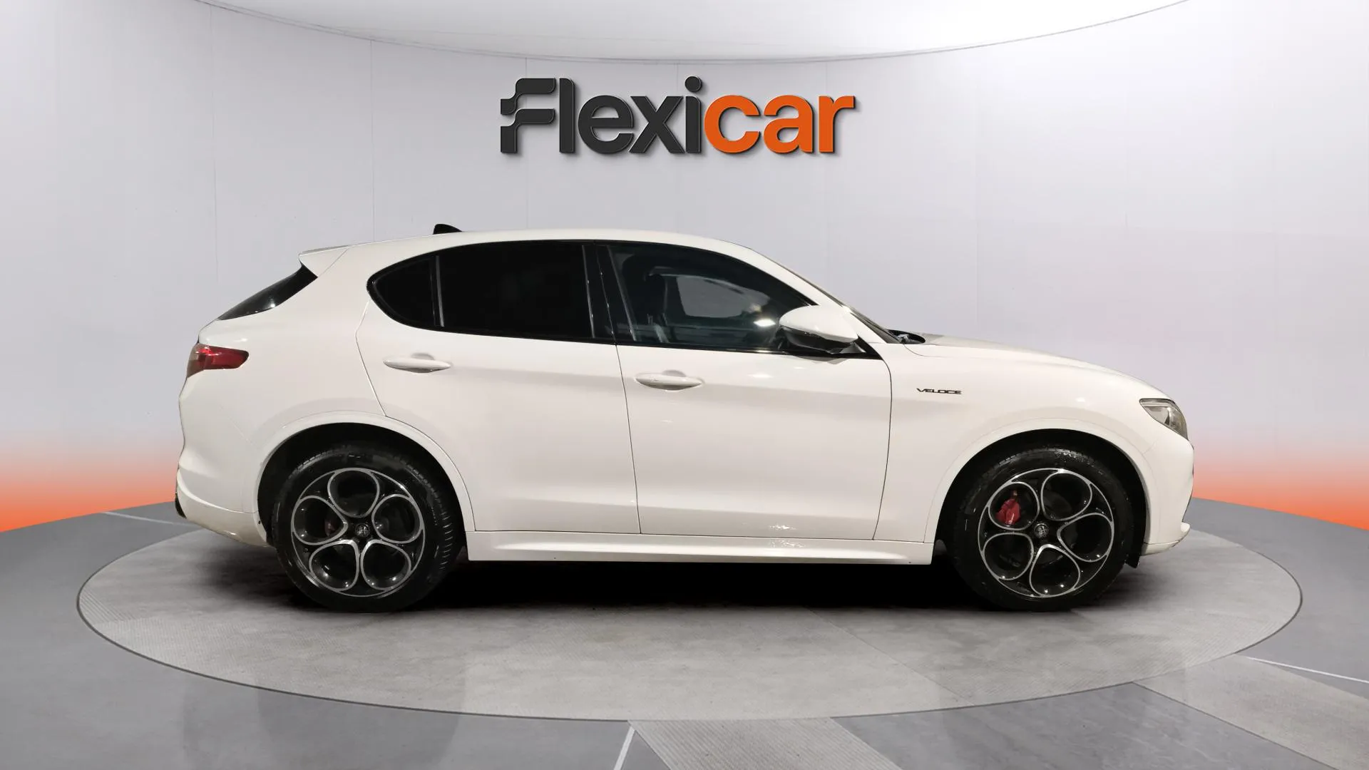 Alfa Romeo Stelvio 2.2 Diésel Veloce Q4 - foto 8