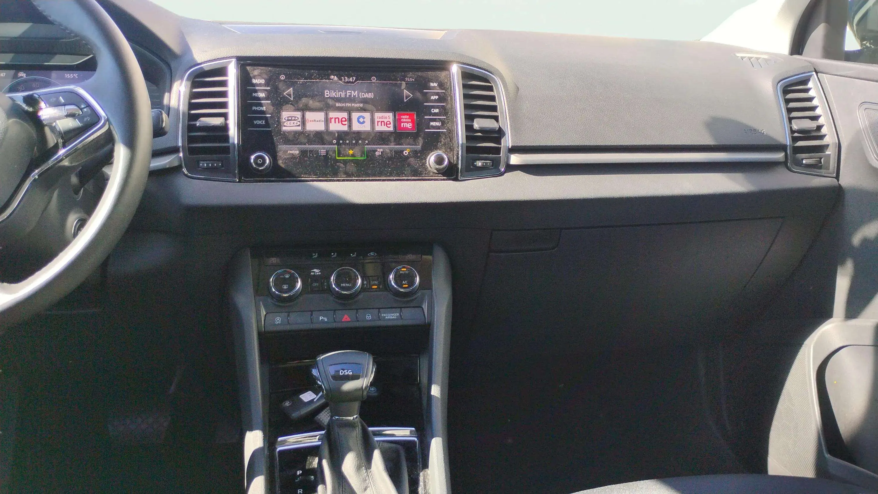 Škoda Karoq 1.5 TSI DSG ACT Ambition - foto 17