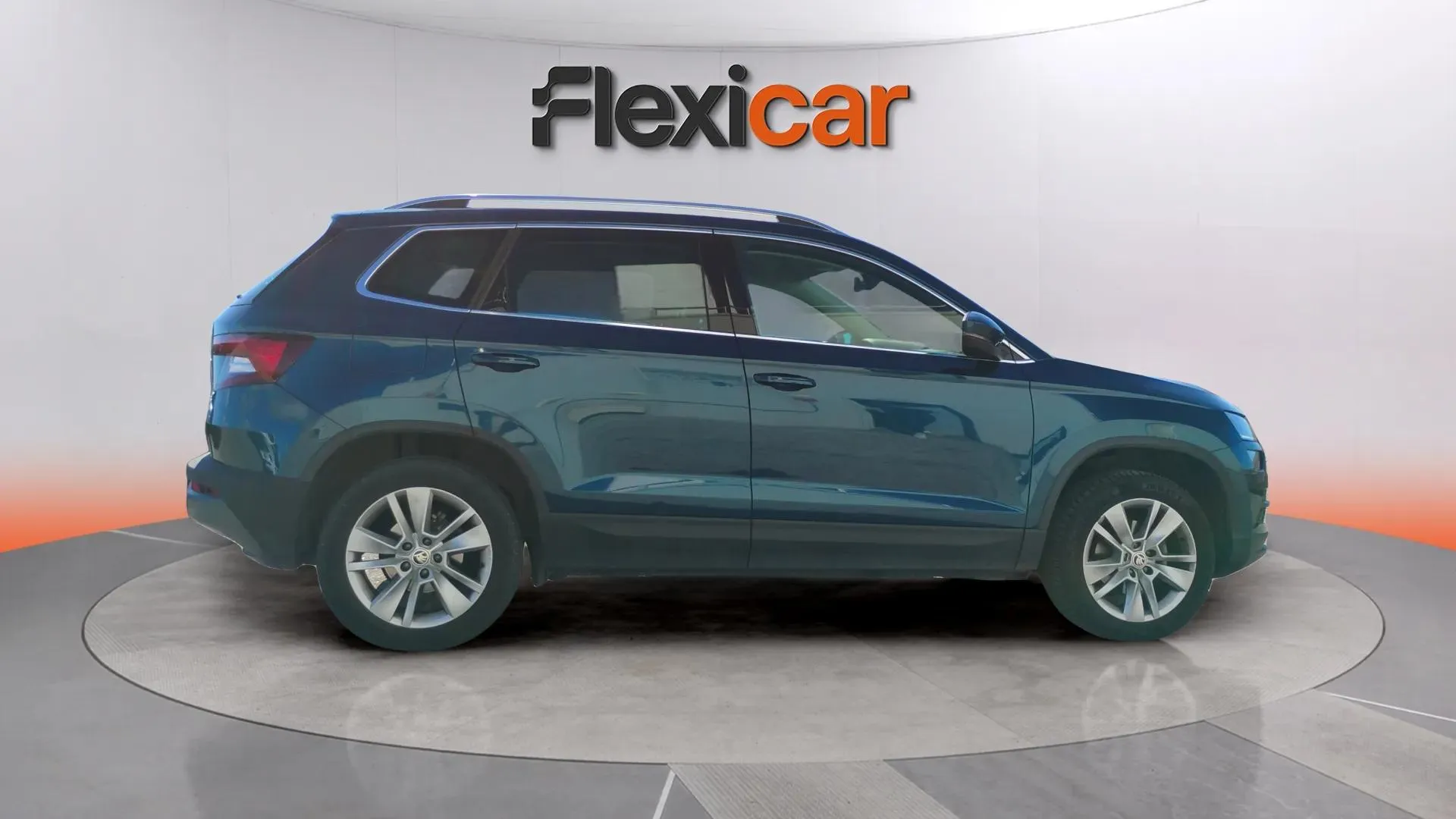 Škoda Karoq 1.5 TSI DSG ACT Ambition - foto 8