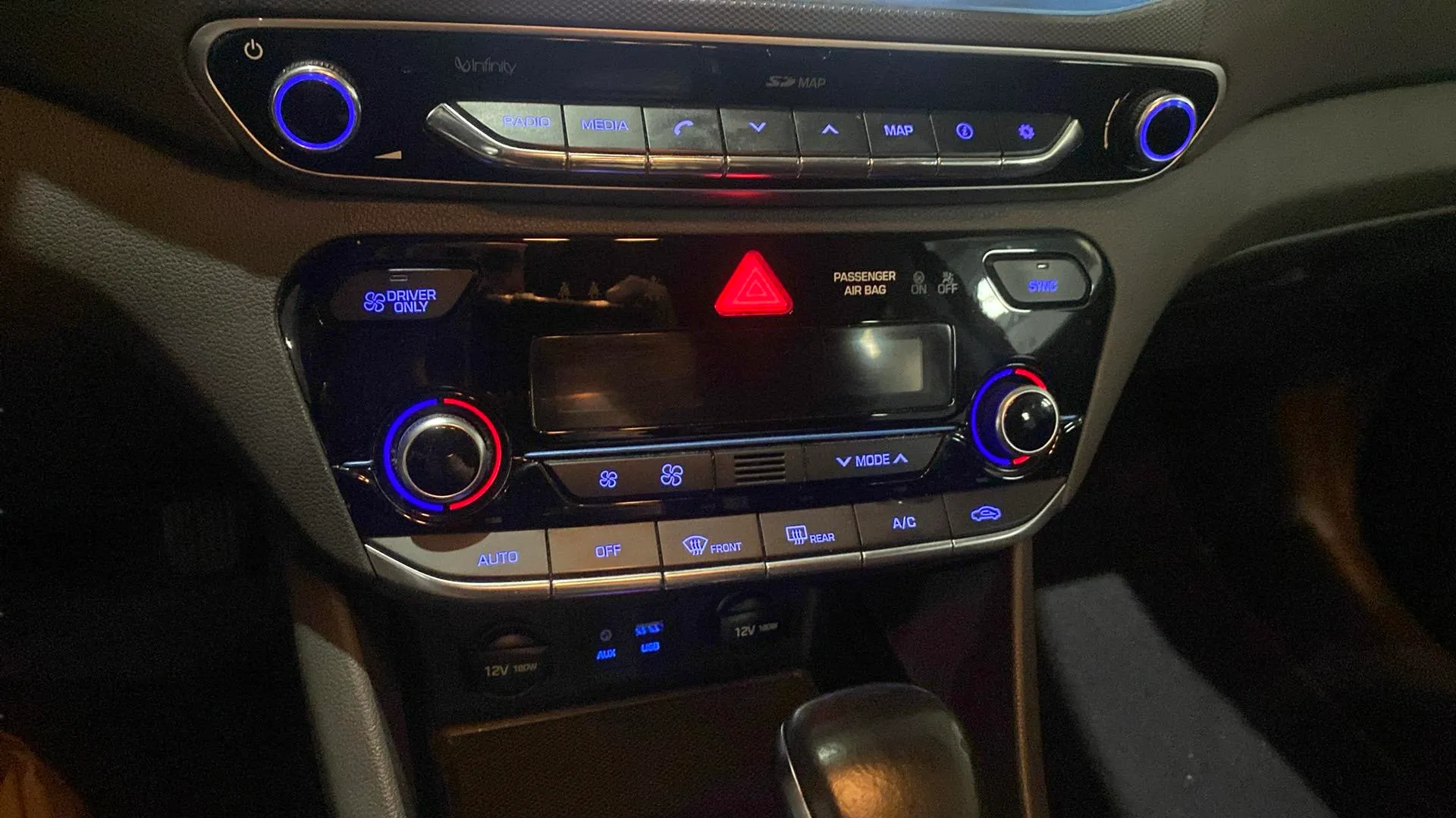 Hyundai Ioniq 1.6 GDI HEV Tecno DCT - foto 16