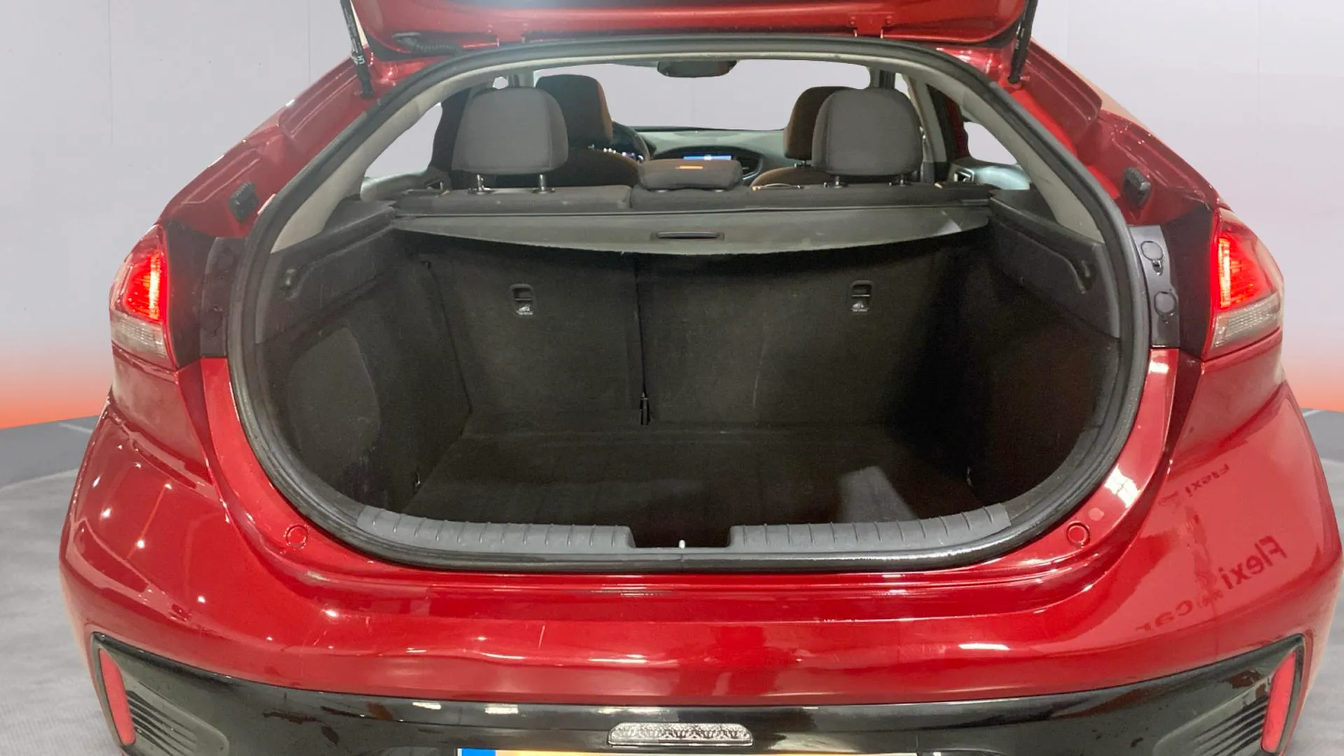 Hyundai Ioniq 1.6 GDI HEV Tecno DCT - foto 9