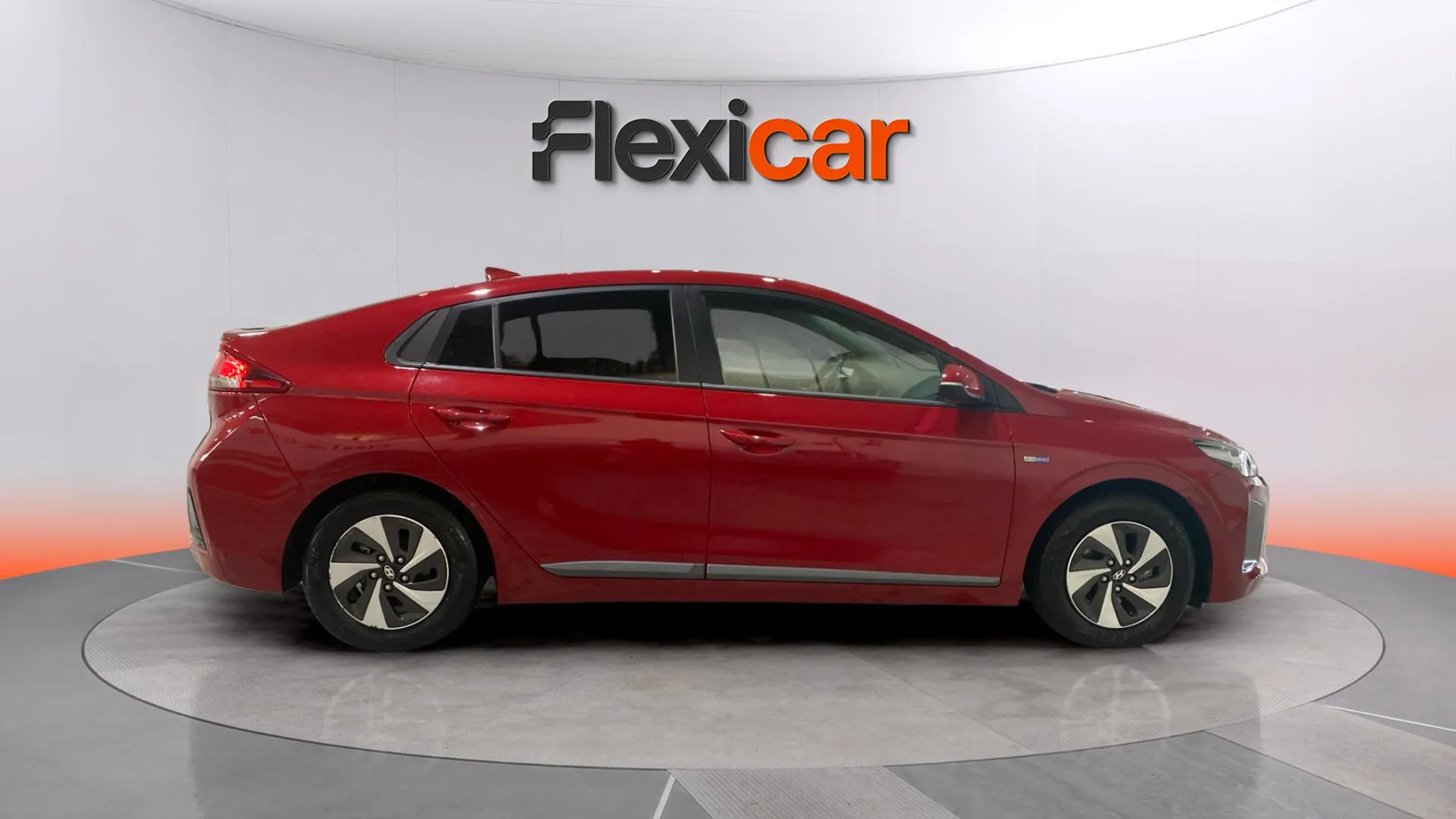 Hyundai Ioniq 1.6 GDI HEV Tecno DCT - foto 8