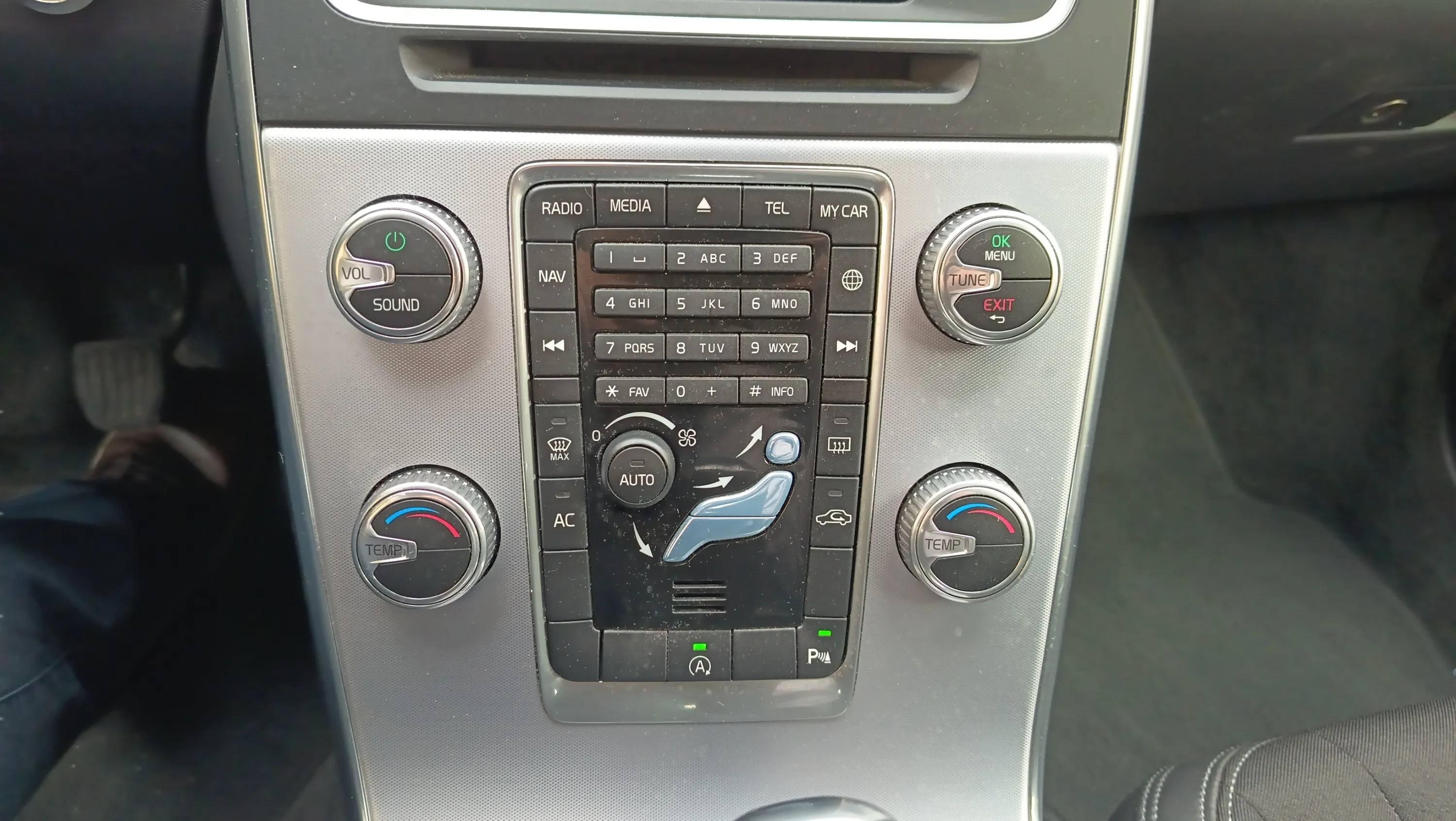 Volvo V60 2.0 T3 Kinetic - foto 13