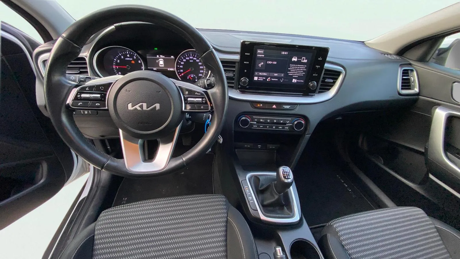 Kia XCeed 1.0 T-GDi Drive - foto 10
