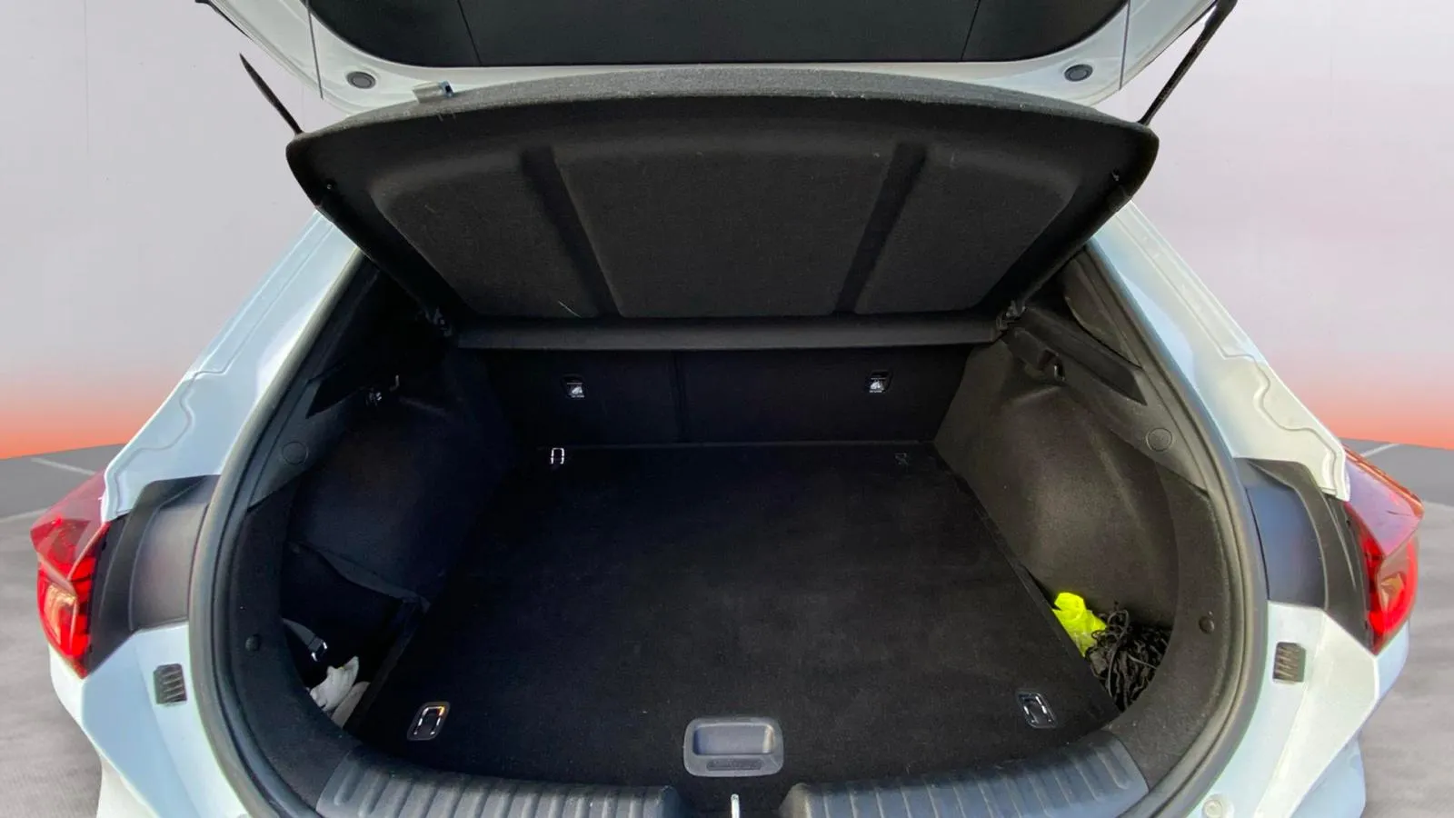 Kia XCeed 1.0 T-GDi Drive - foto 24