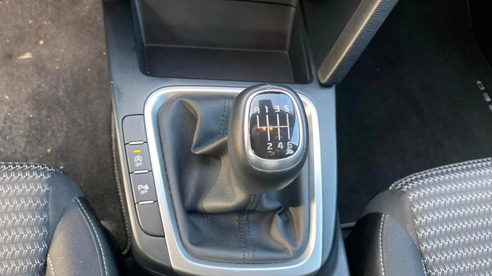 Kia XCeed 1.0 T-GDi Drive - foto 17