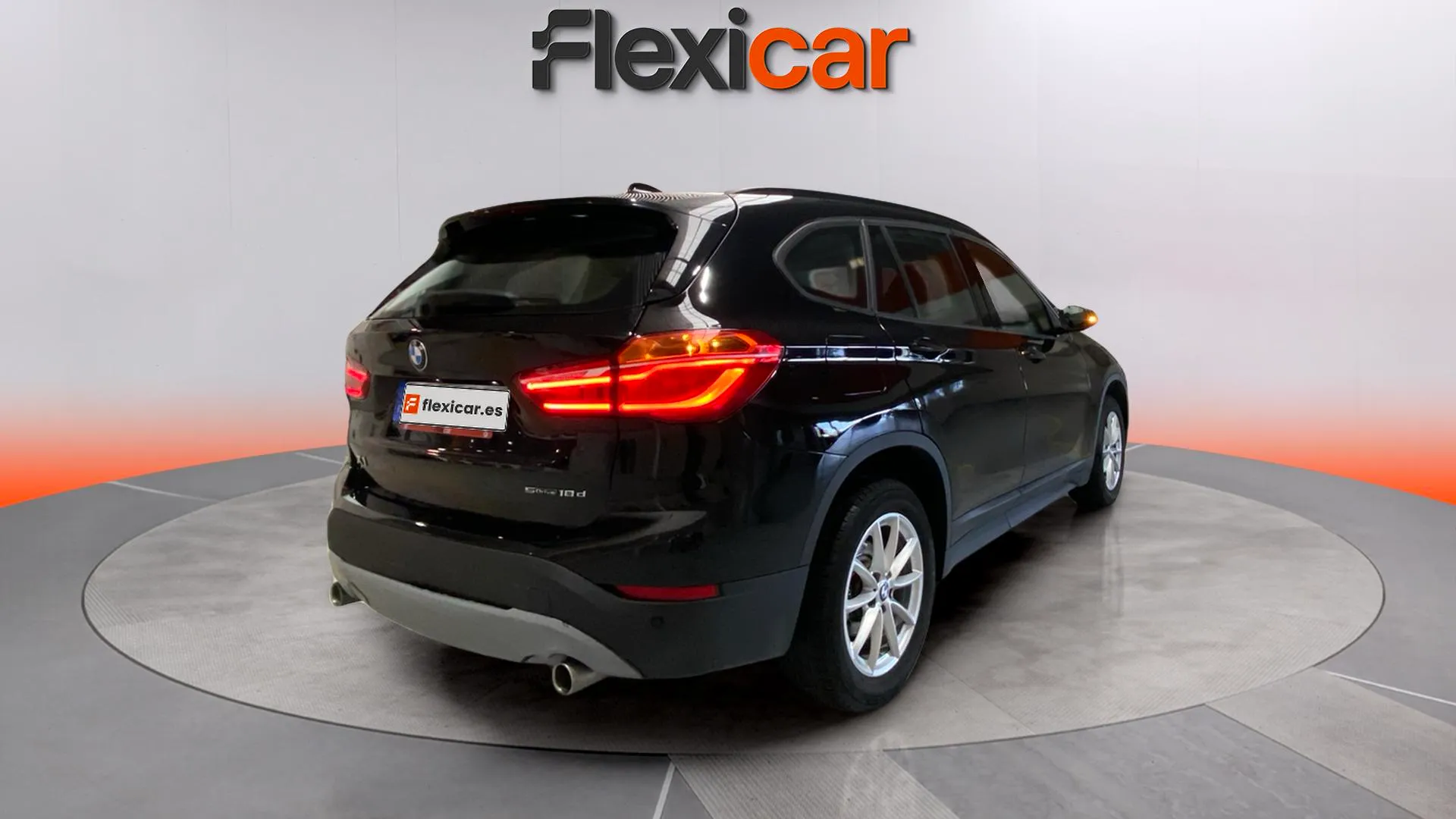 BMW X1 sDrive18d - foto 7