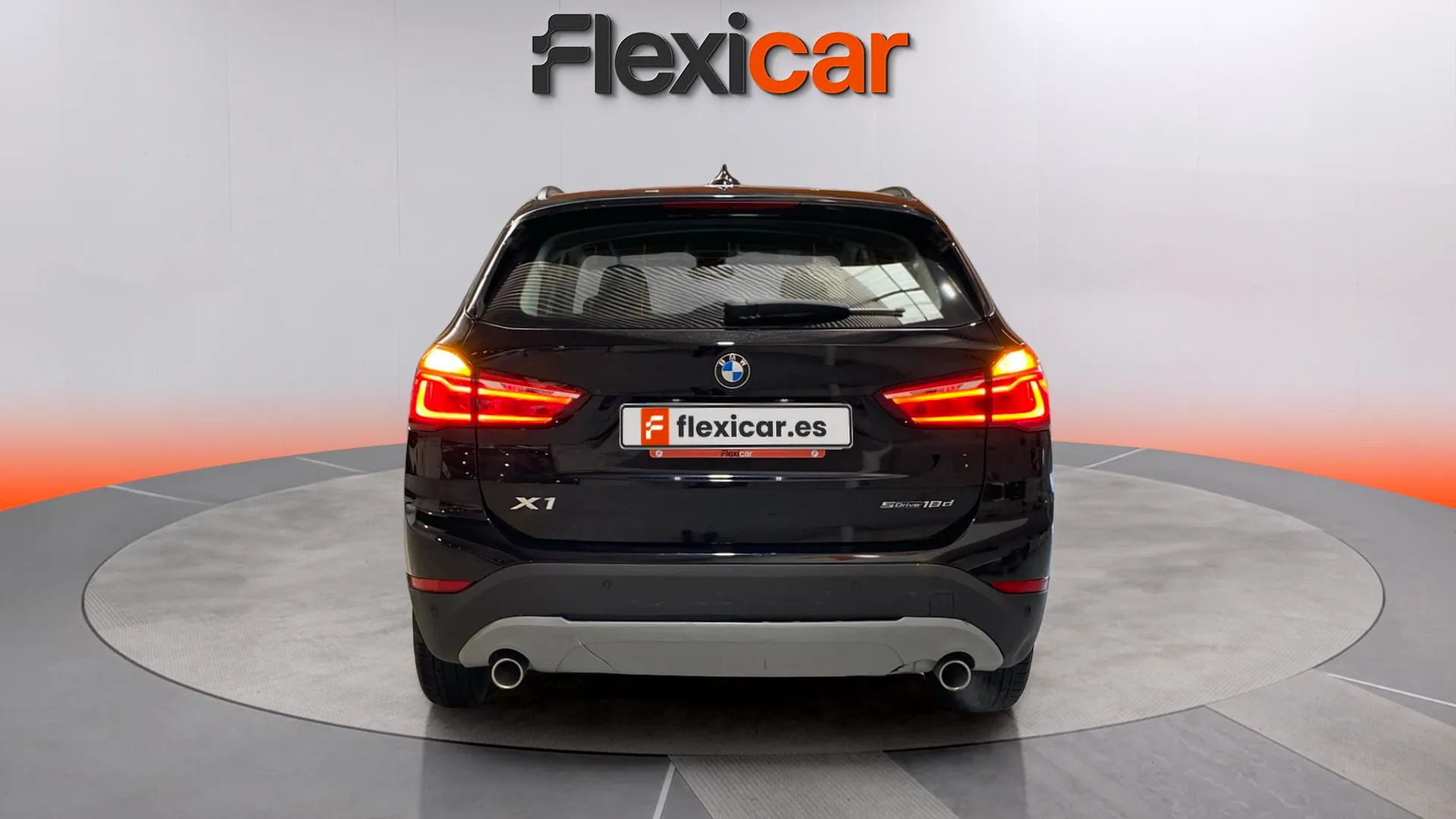 BMW X1 sDrive18d - foto 6