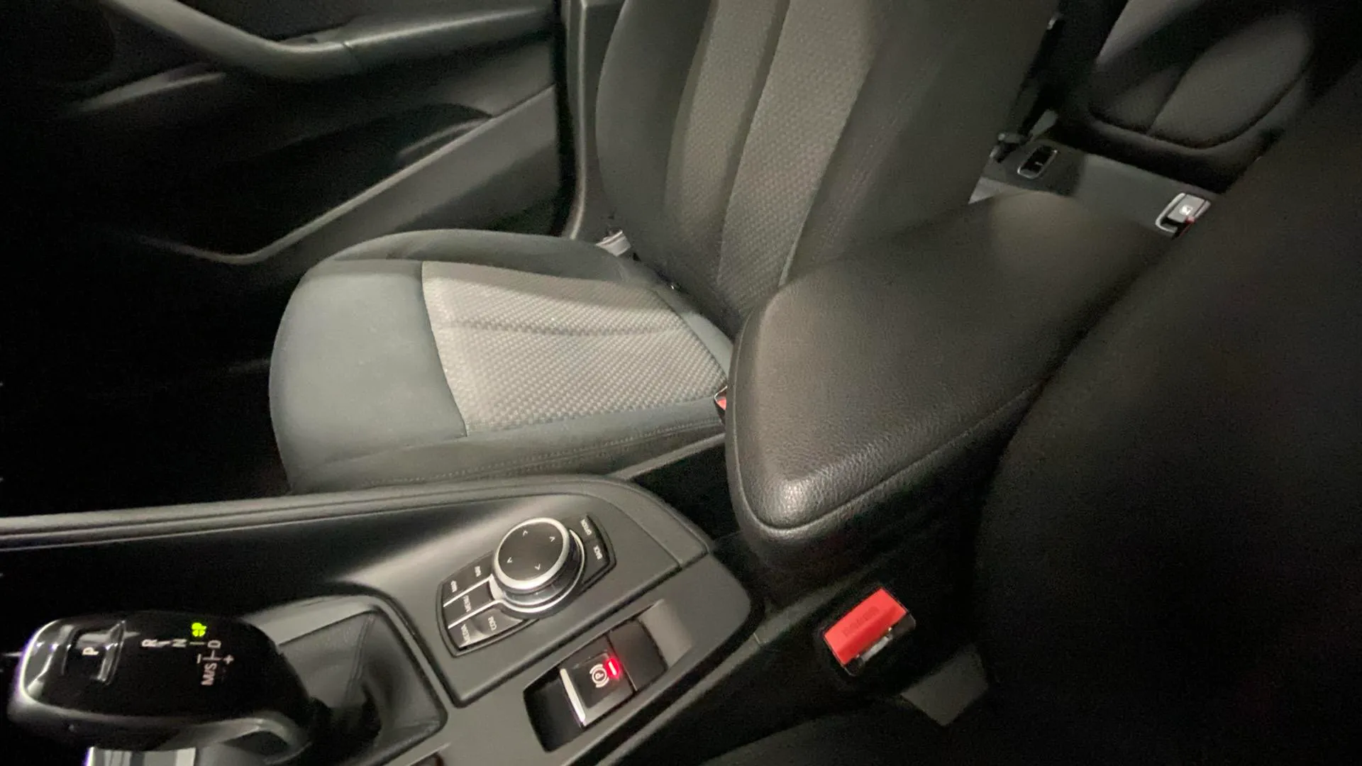 BMW X1 sDrive18d - foto 25