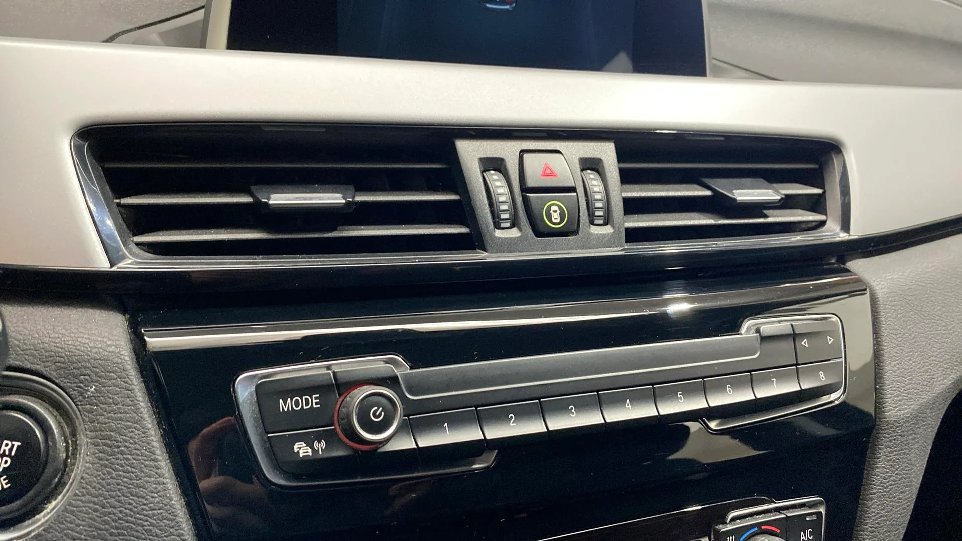 BMW X1 sDrive18d - foto 20