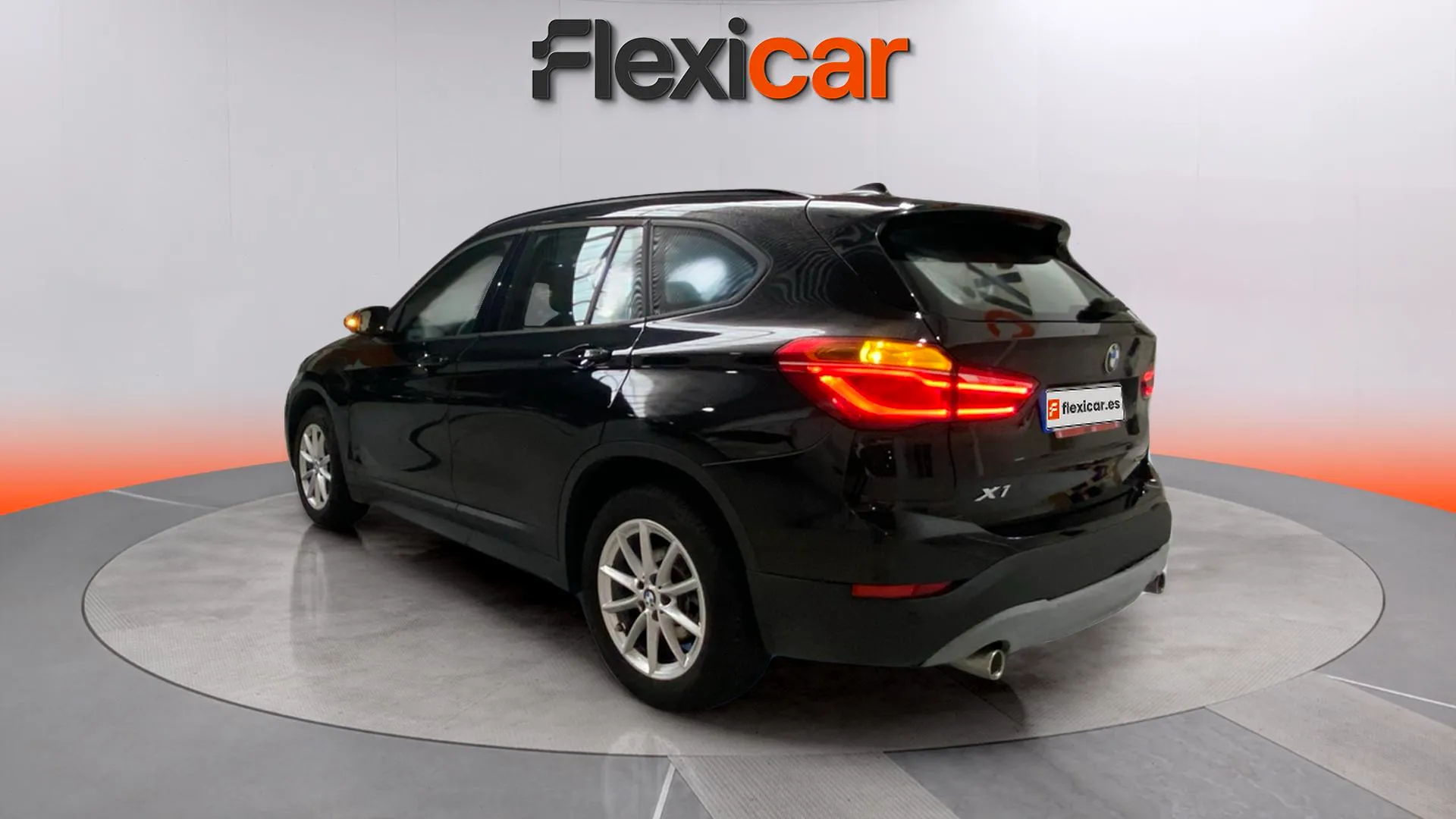 BMW X1 sDrive18d - foto 5