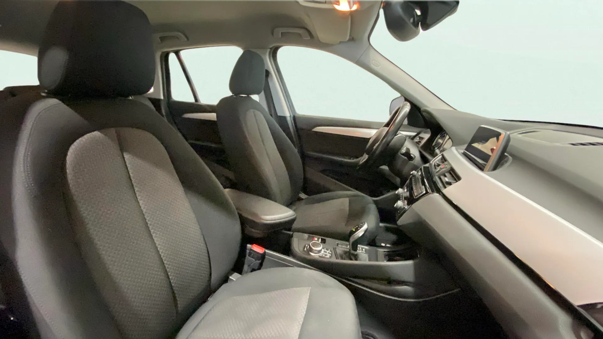 BMW X1 sDrive18d - foto 10