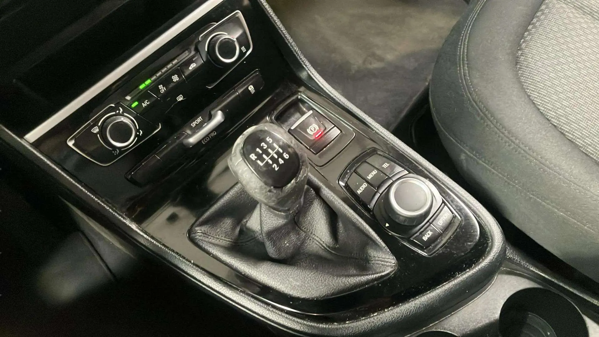 BMW Serie 2 Gran Tourer 216d - foto 18