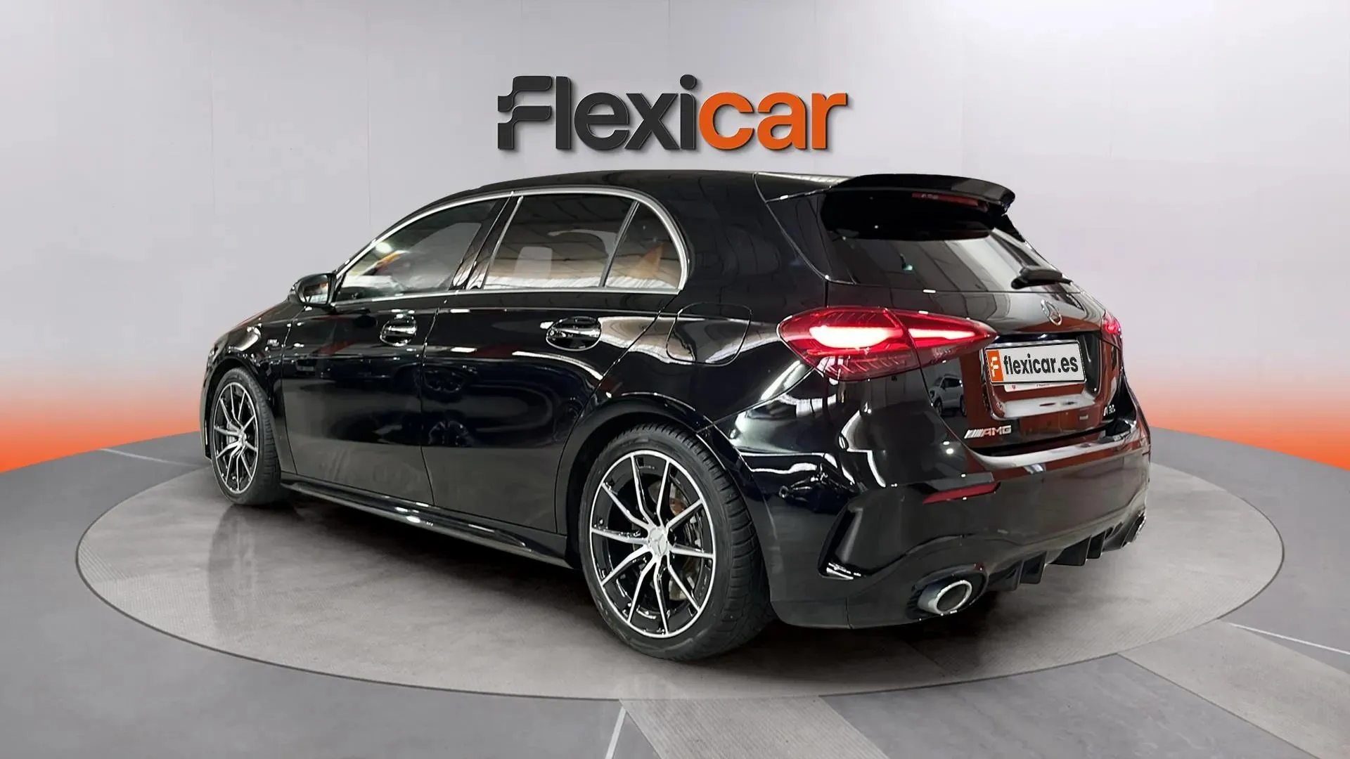 Mercedes-Benz Clase A A35 AMG - foto 5