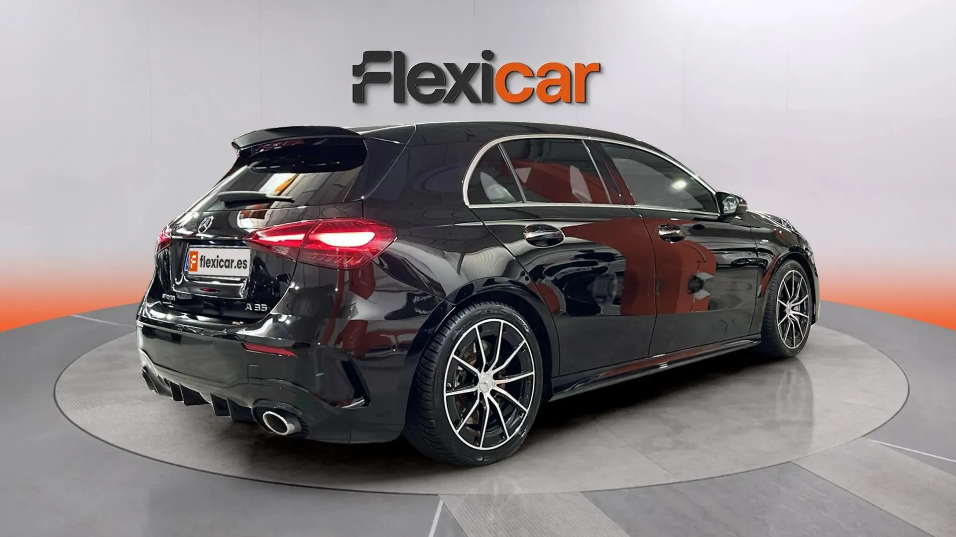 Mercedes-Benz Clase A A35 AMG - foto 7