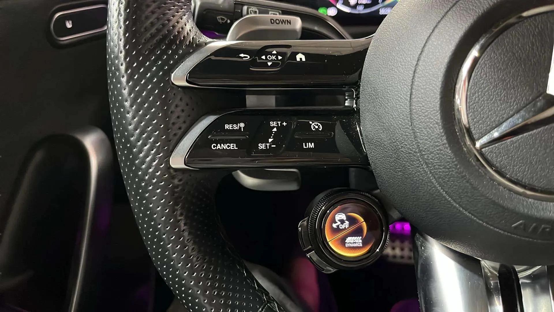 Mercedes-Benz Clase A A35 AMG - foto 18