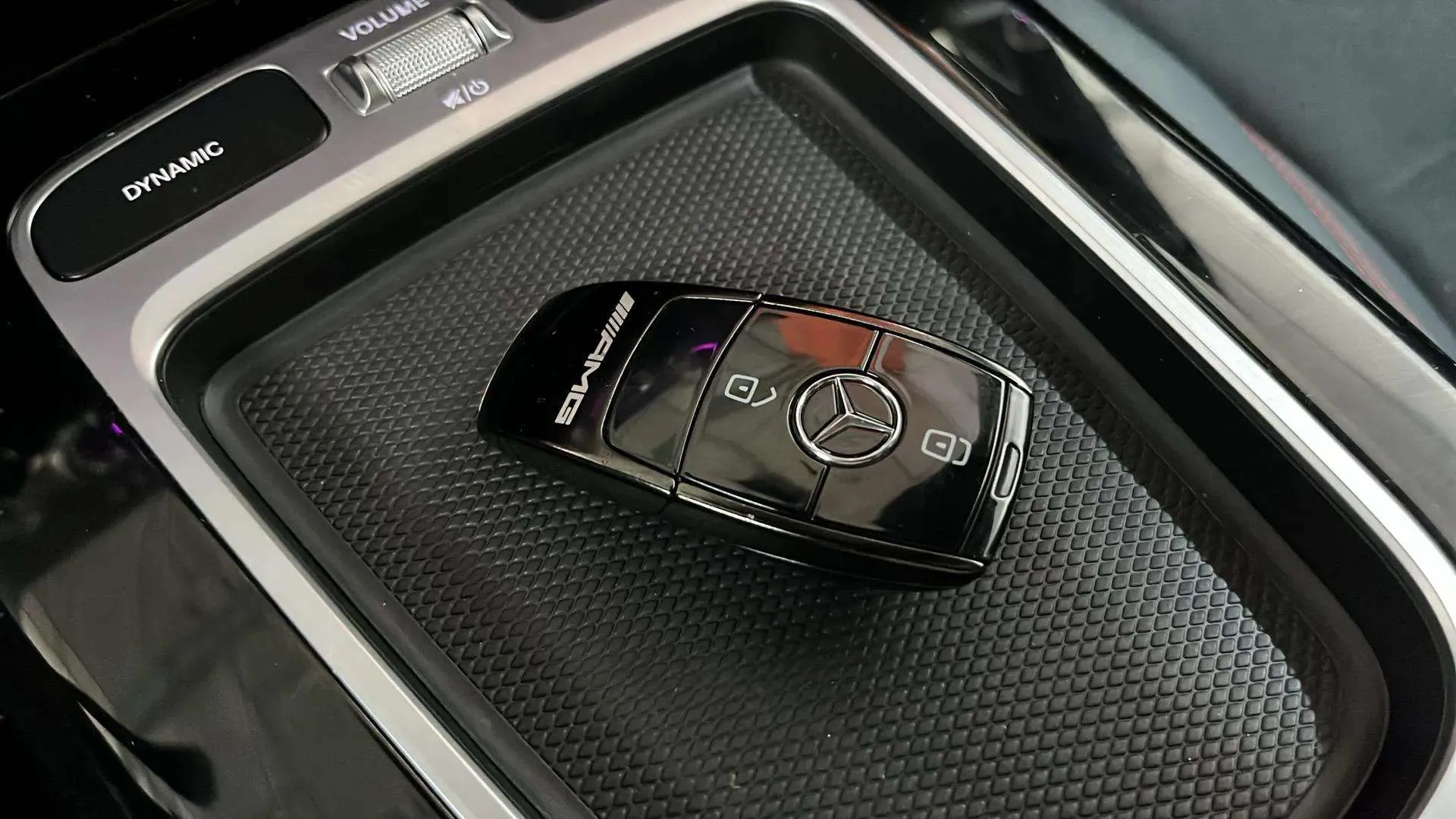Mercedes-Benz Clase A A35 AMG - foto 17
