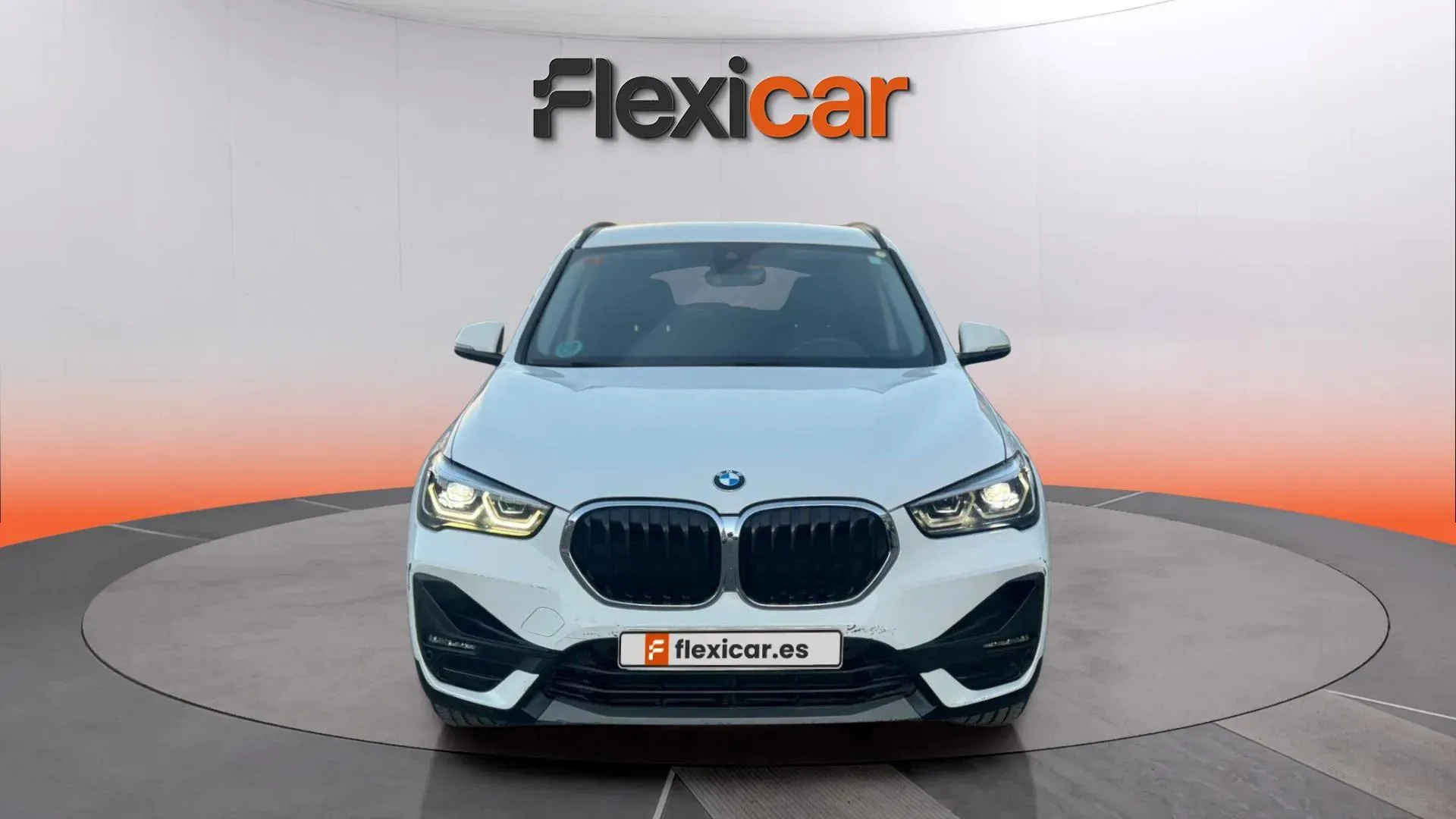 BMW X1 sDrive16d Business - foto 2