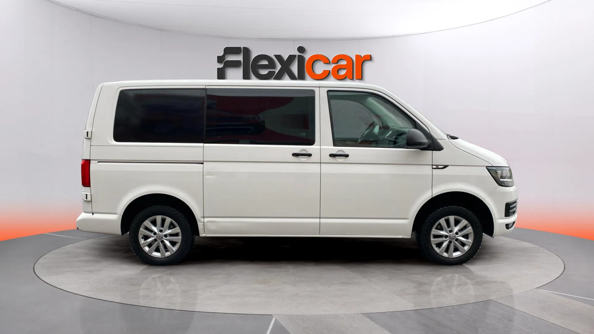 Volkswagen Transporter Kombi Corto TN 2.0 TDI BMT - foto 8
