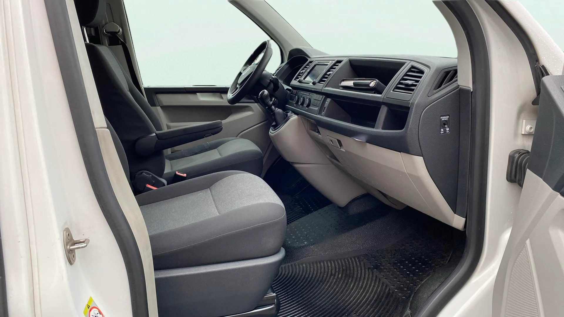 Volkswagen Transporter Kombi Corto TN 2.0 TDI BMT - foto 15