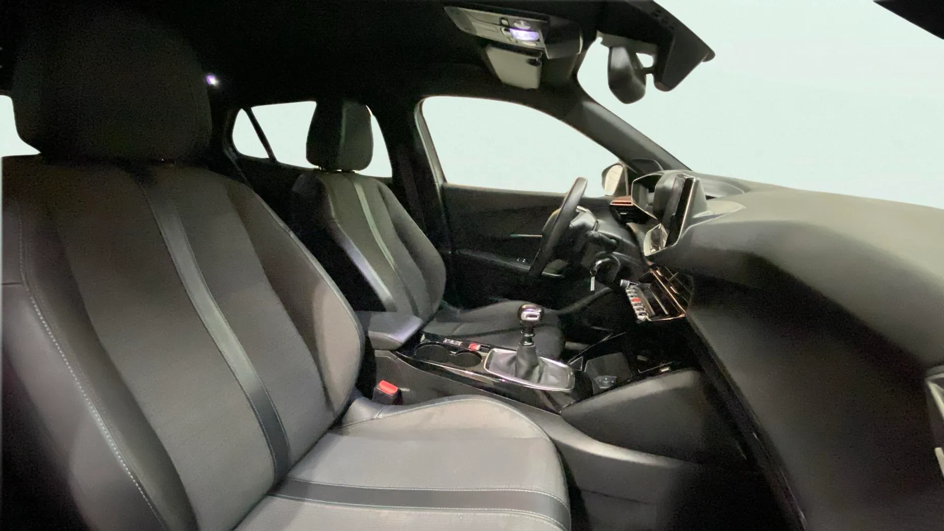 Peugeot 2008 Active Pack PureTech 130 - foto 10