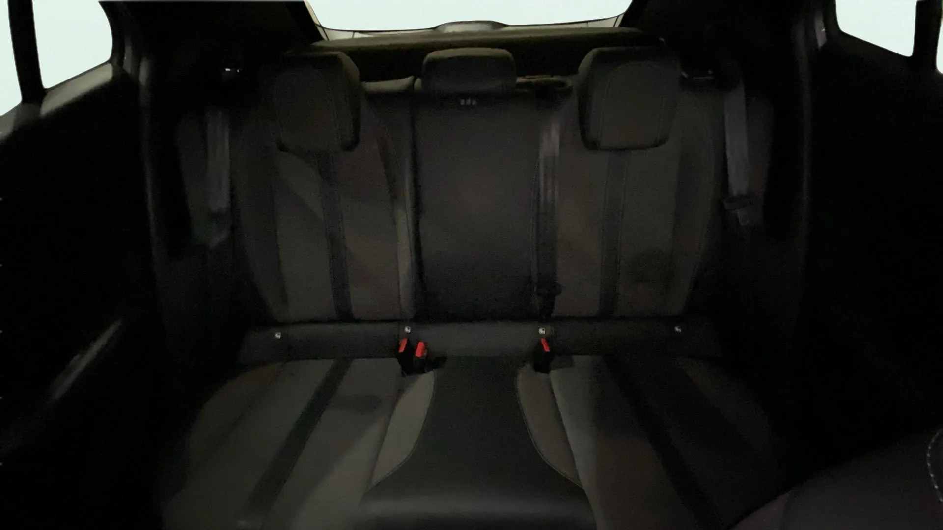 Peugeot 2008 Active Pack PureTech 130 - foto 13