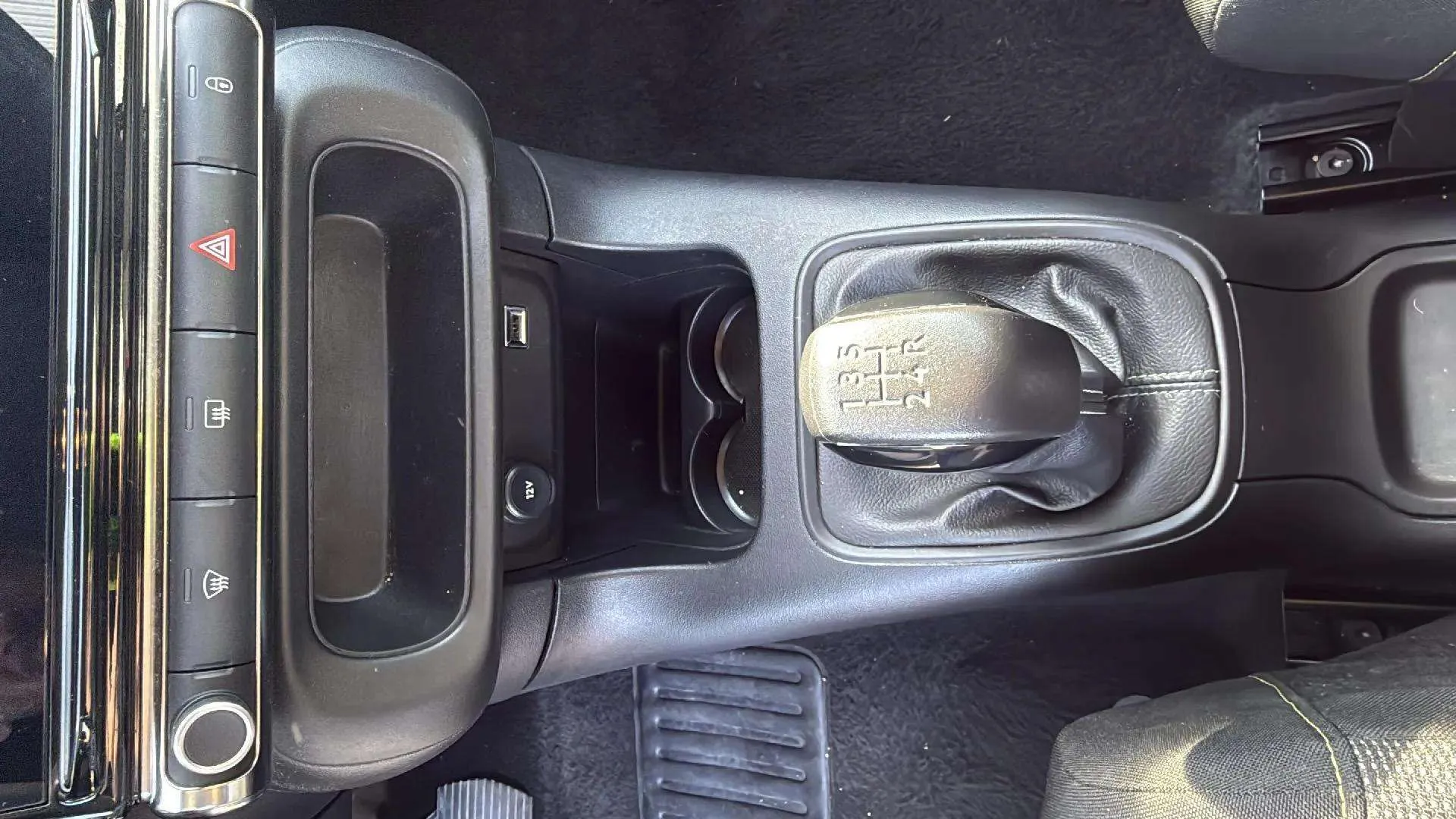 Citroën C3 PureTech Plus - foto 18