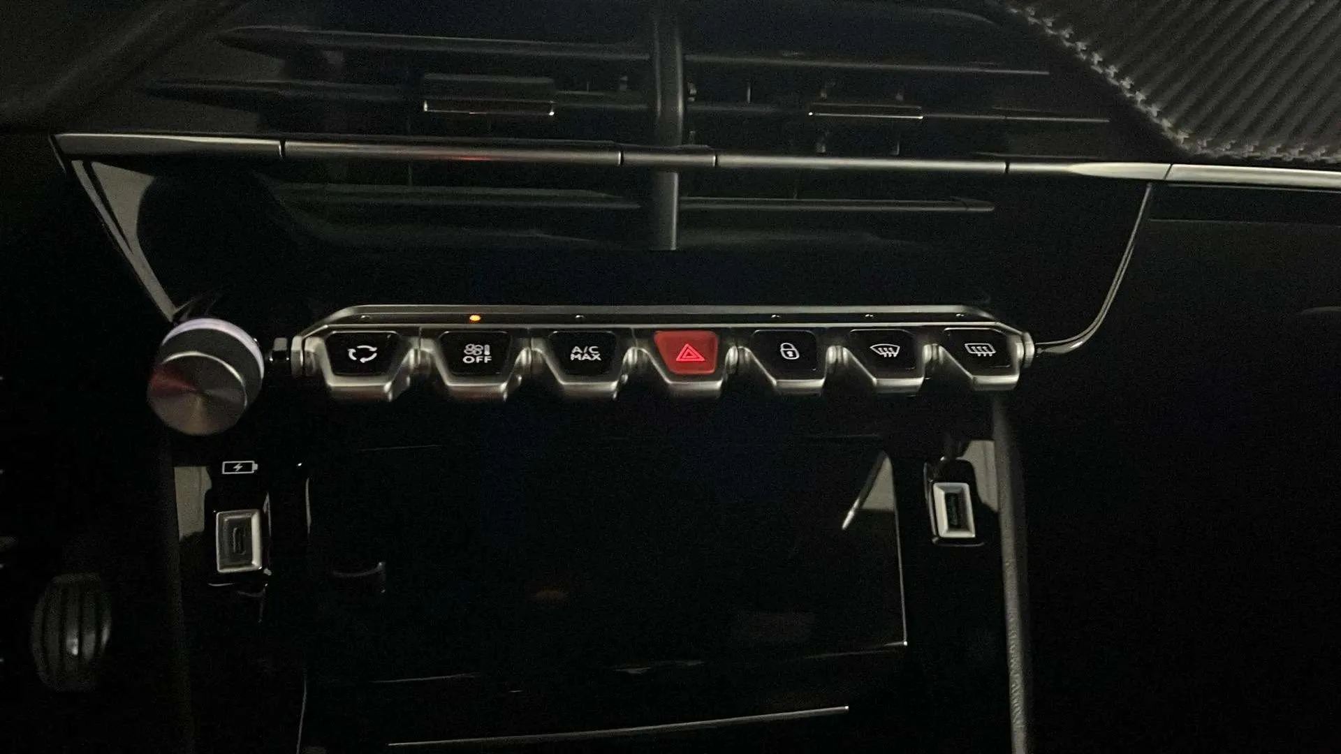 Peugeot 2008 Allure PureTech 130 - foto 17