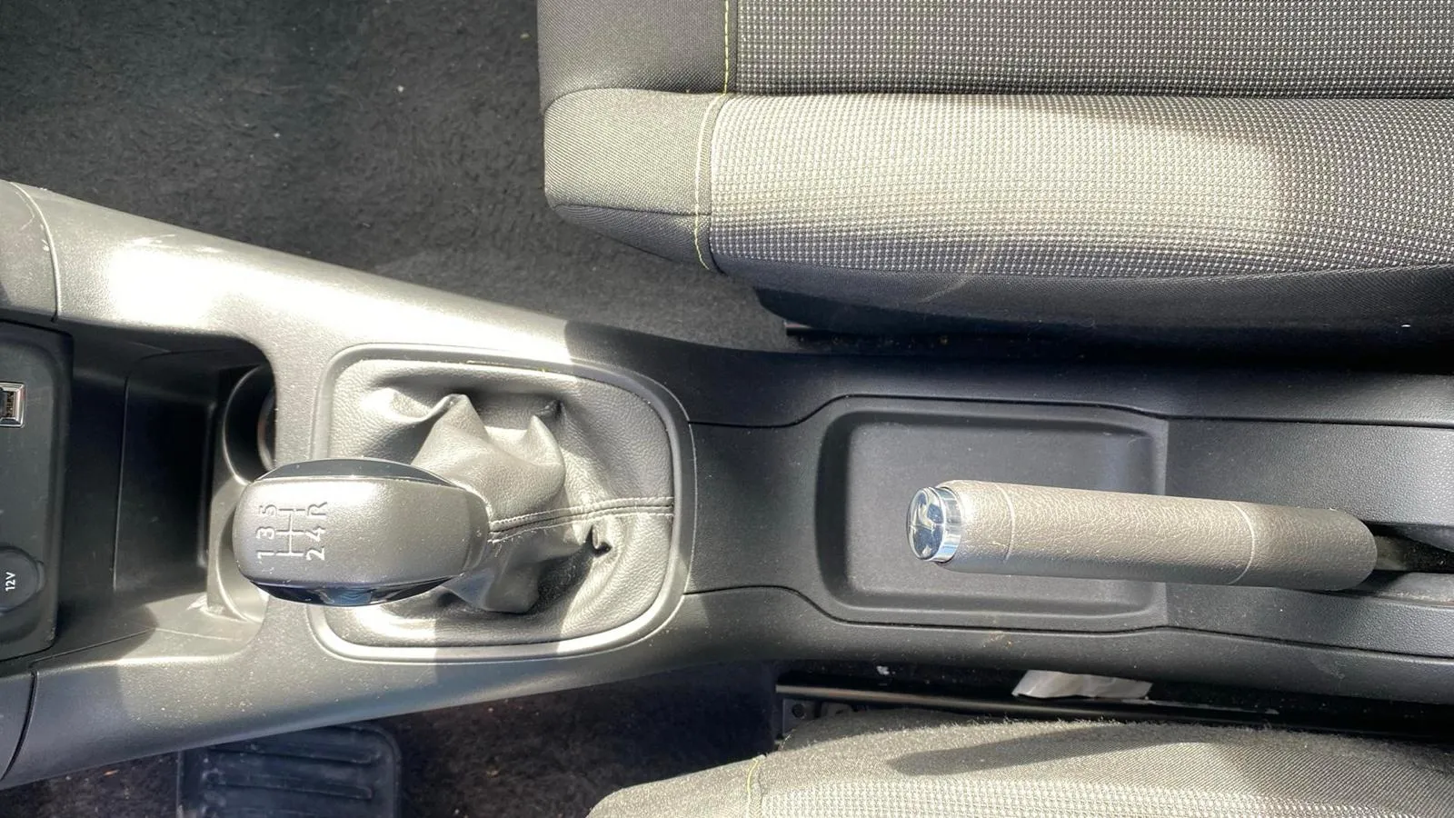 Citroën C3 PureTech Plus - foto 21