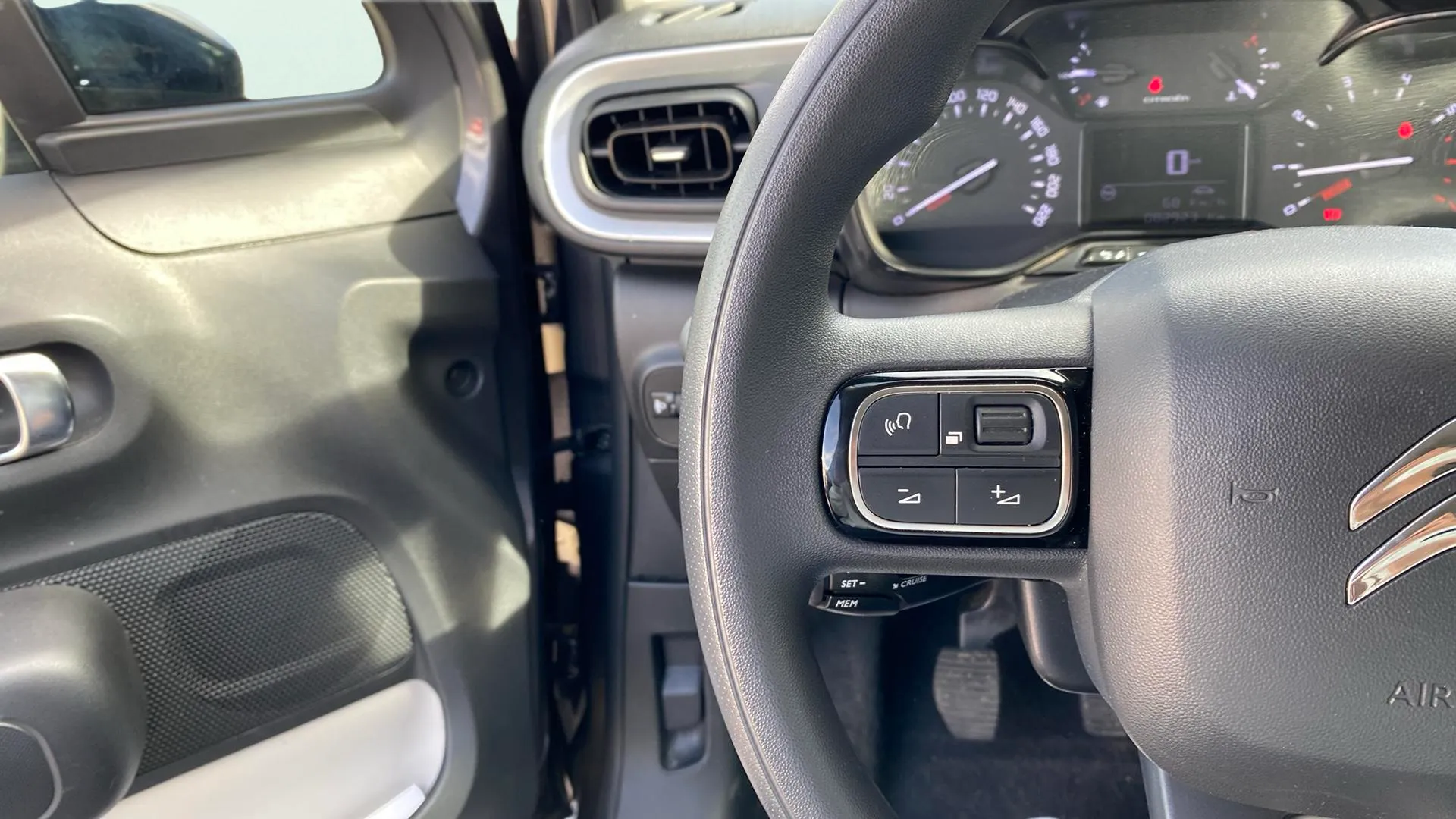 Citroën C3 PureTech Plus - foto 45
