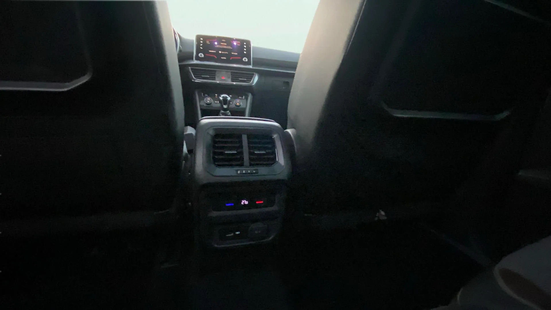 SEAT Tarraco 2.0 TDI Style Plus - foto 40