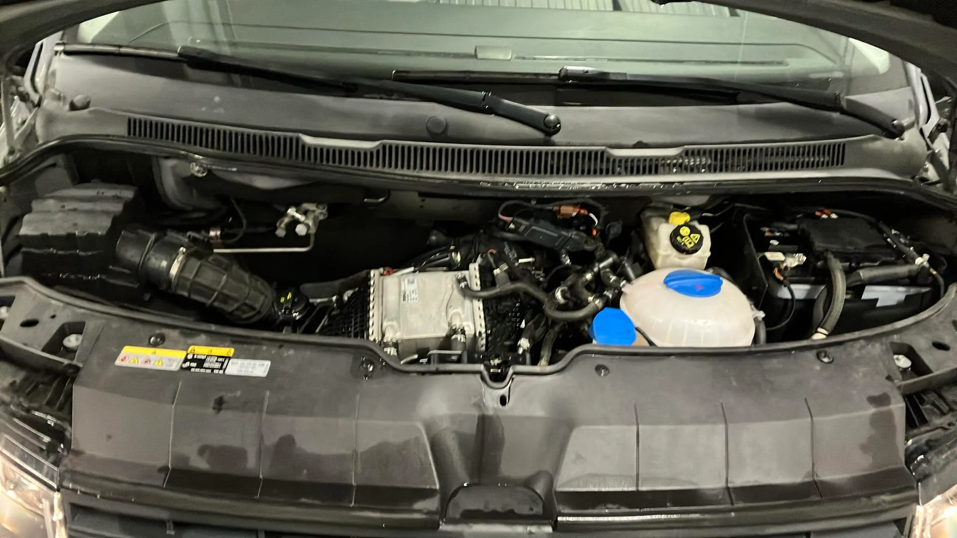 Volkswagen Caravelle Origin Larga 2.0 TDI BMT - foto 23