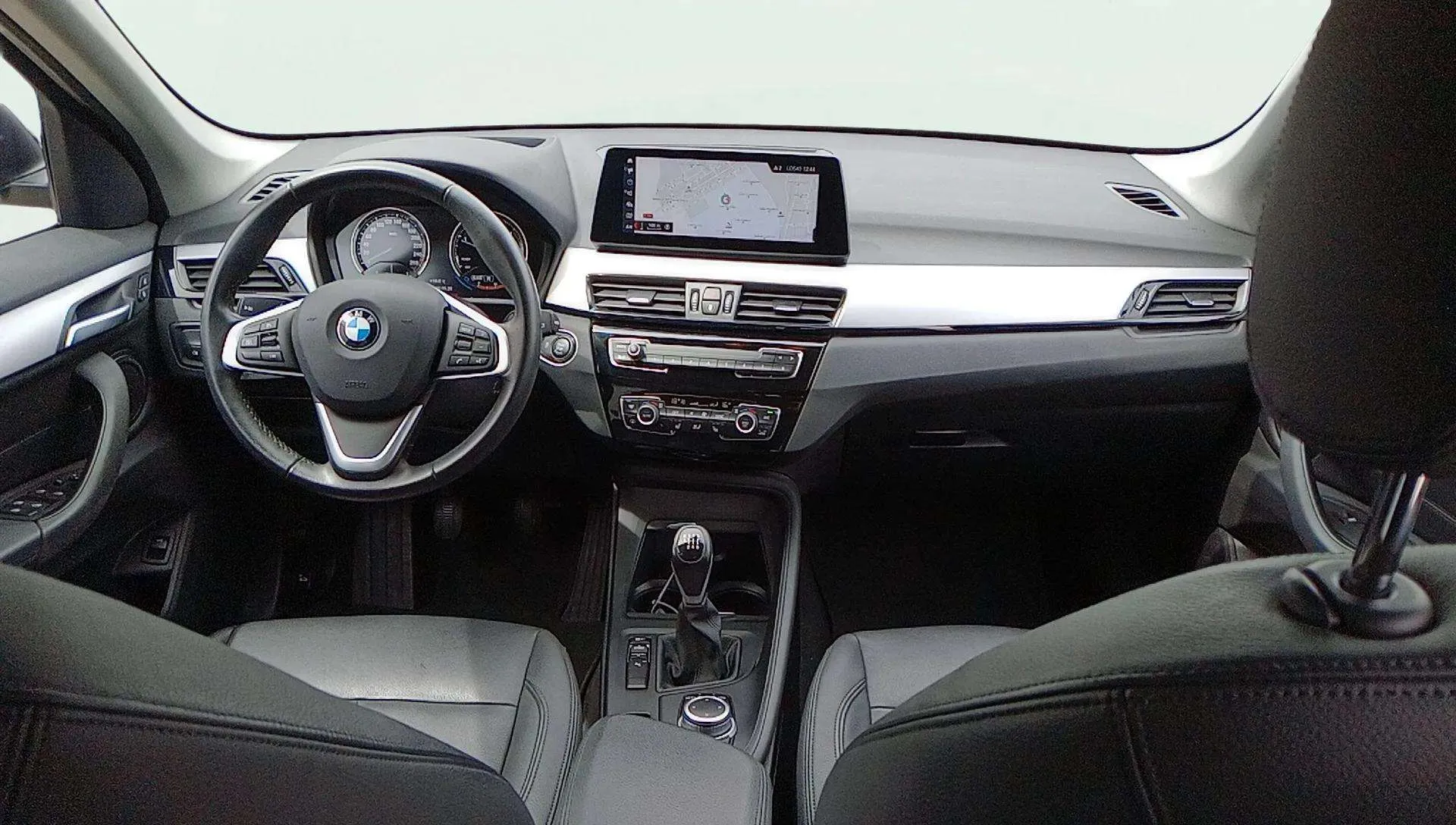 BMW X1 sDrive18d - foto 12