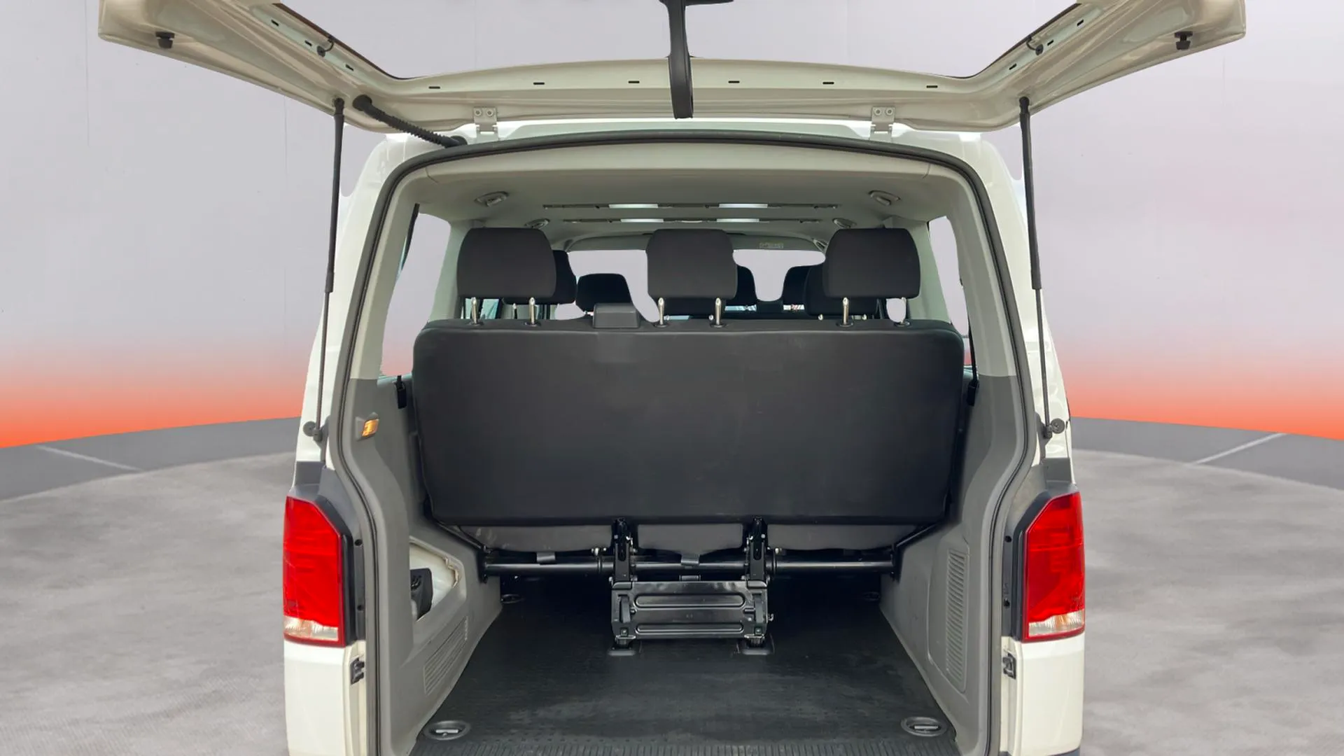 Volkswagen Caravelle Origin Corta 2.0 TDI BMT DSG - foto 23