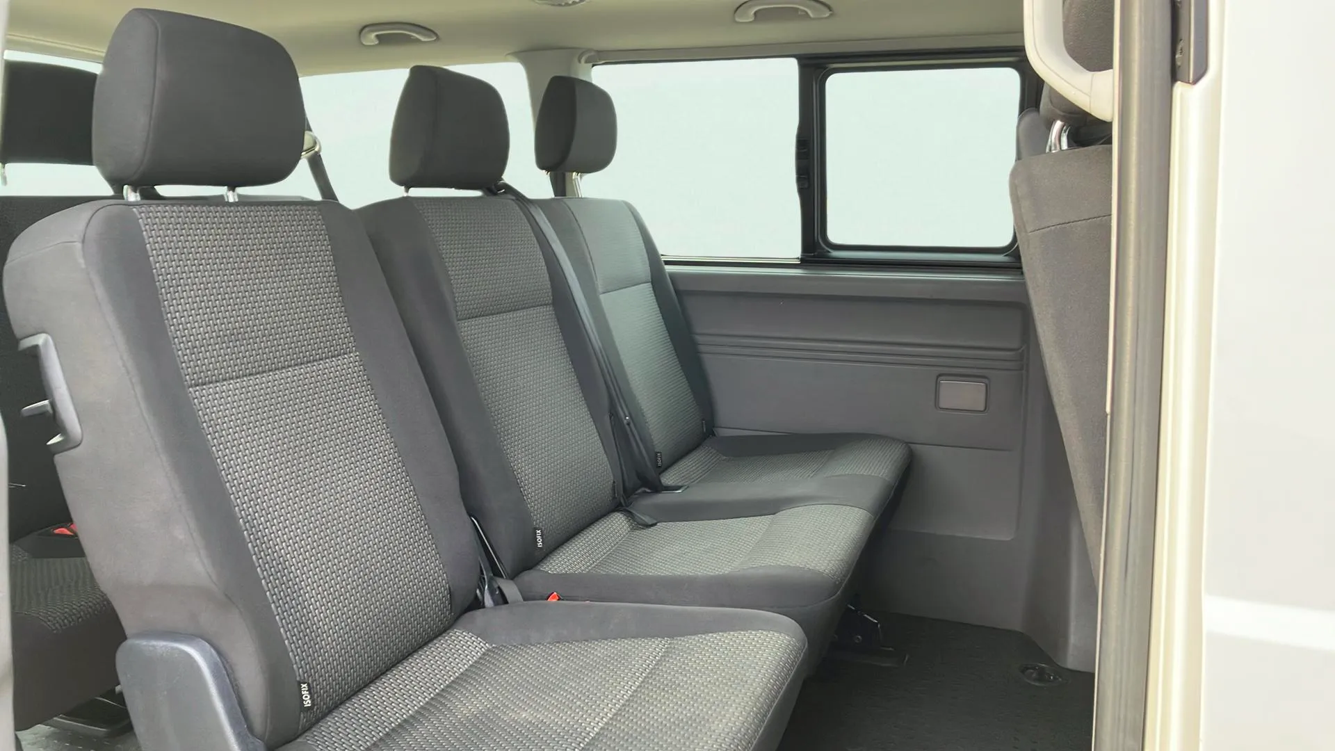 Volkswagen Caravelle Origin Corta 2.0 TDI BMT DSG - foto 21