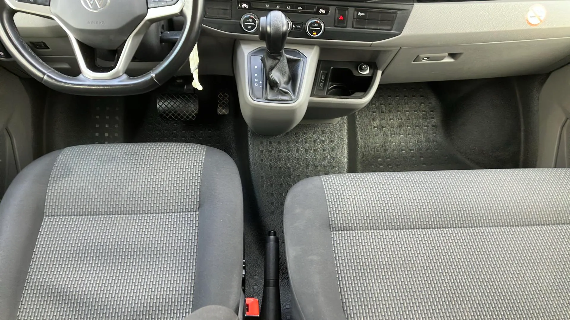 Volkswagen Caravelle Origin Corta 2.0 TDI BMT DSG - foto 19