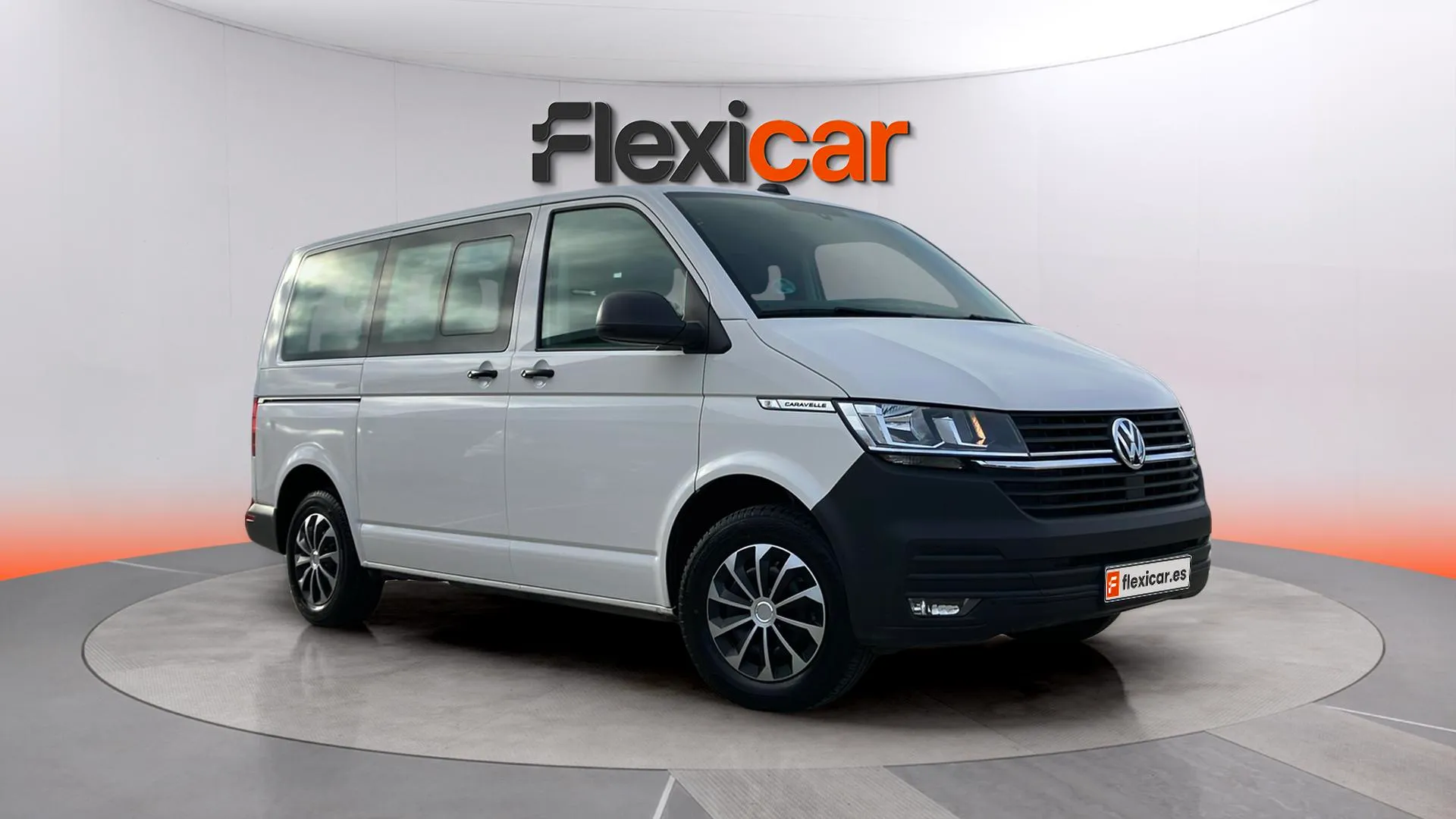 Volkswagen Caravelle Origin Corta 2.0 TDI BMT DSG - foto 1