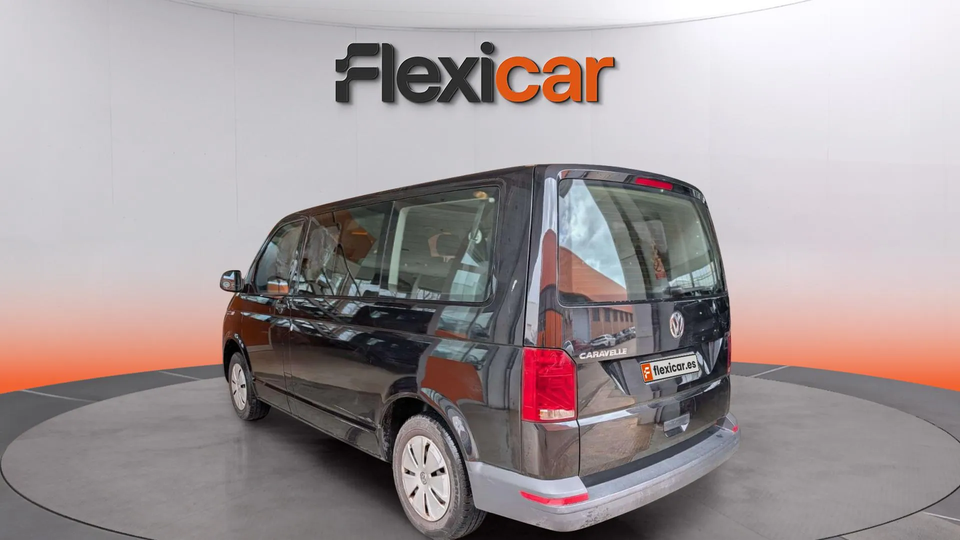 Volkswagen Caravelle Origin Corta 2.0 TDI BMT DSG - foto 4