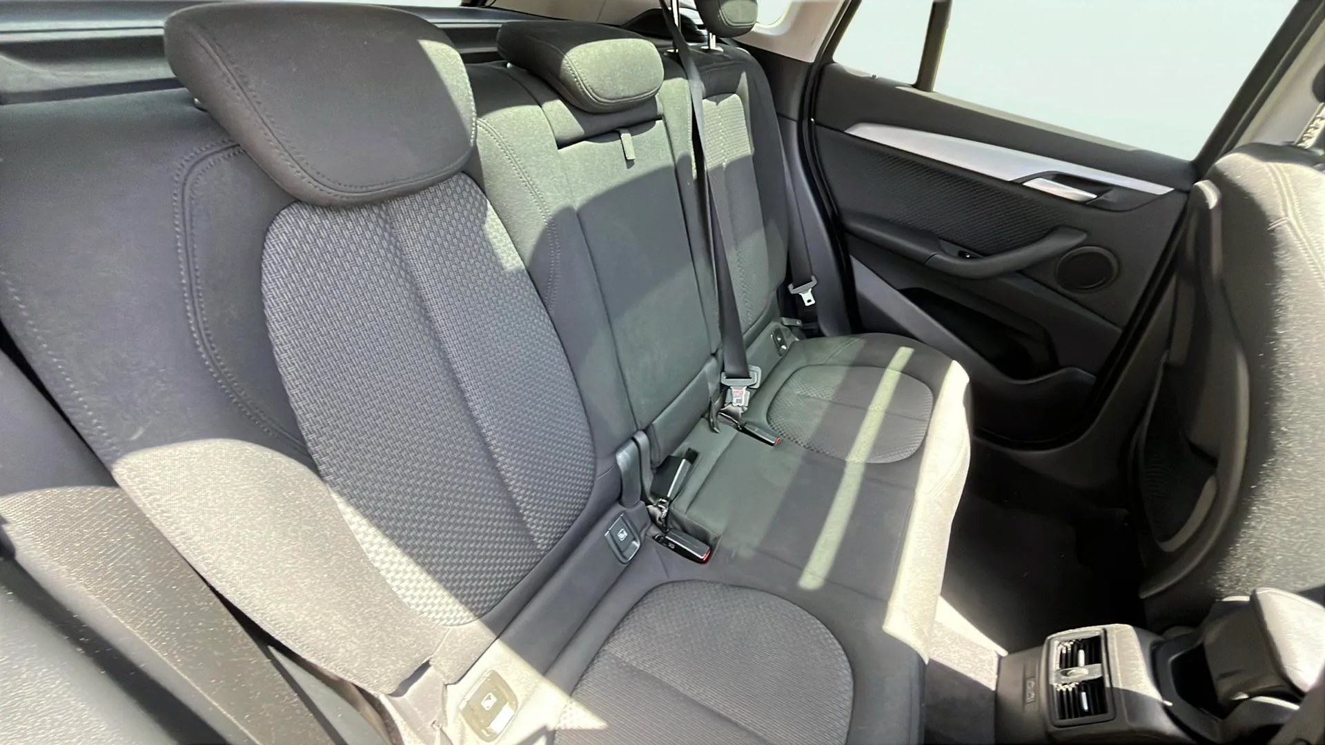 BMW X1 sDrive18i - foto 20
