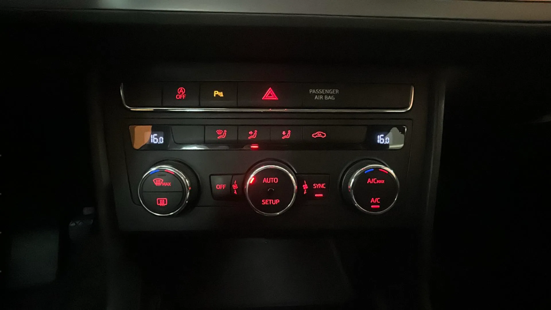 SEAT León ST 1.6 TDI Style - foto 23