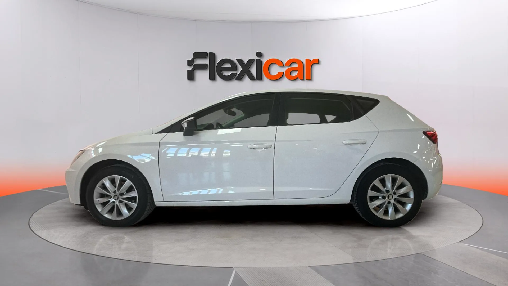 SEAT León ST 1.6 TDI Style - foto 3